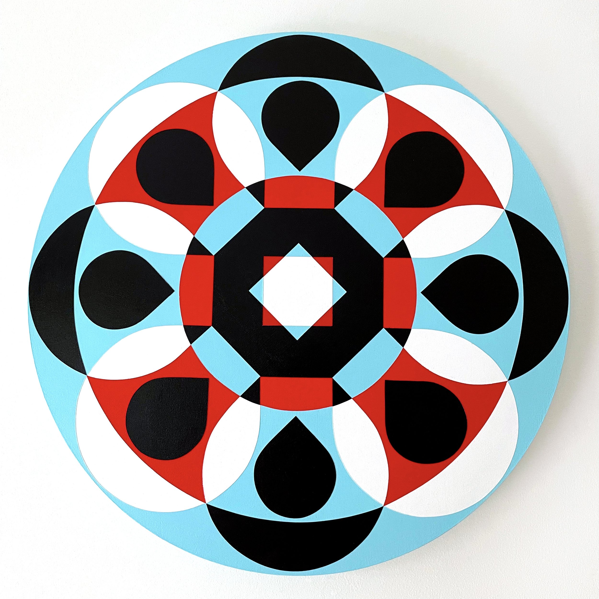 'Open 02', acrylic on wooden panel (40cm diameter)