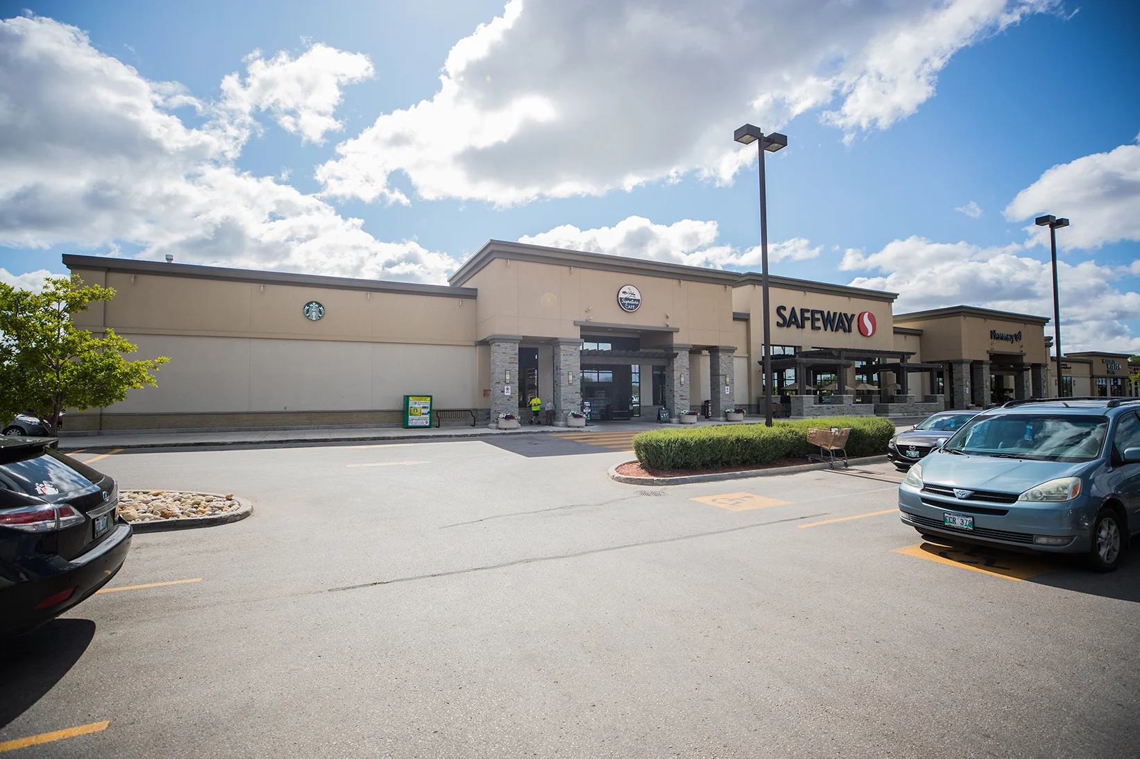 Projects Grocery Parkwest Ltd