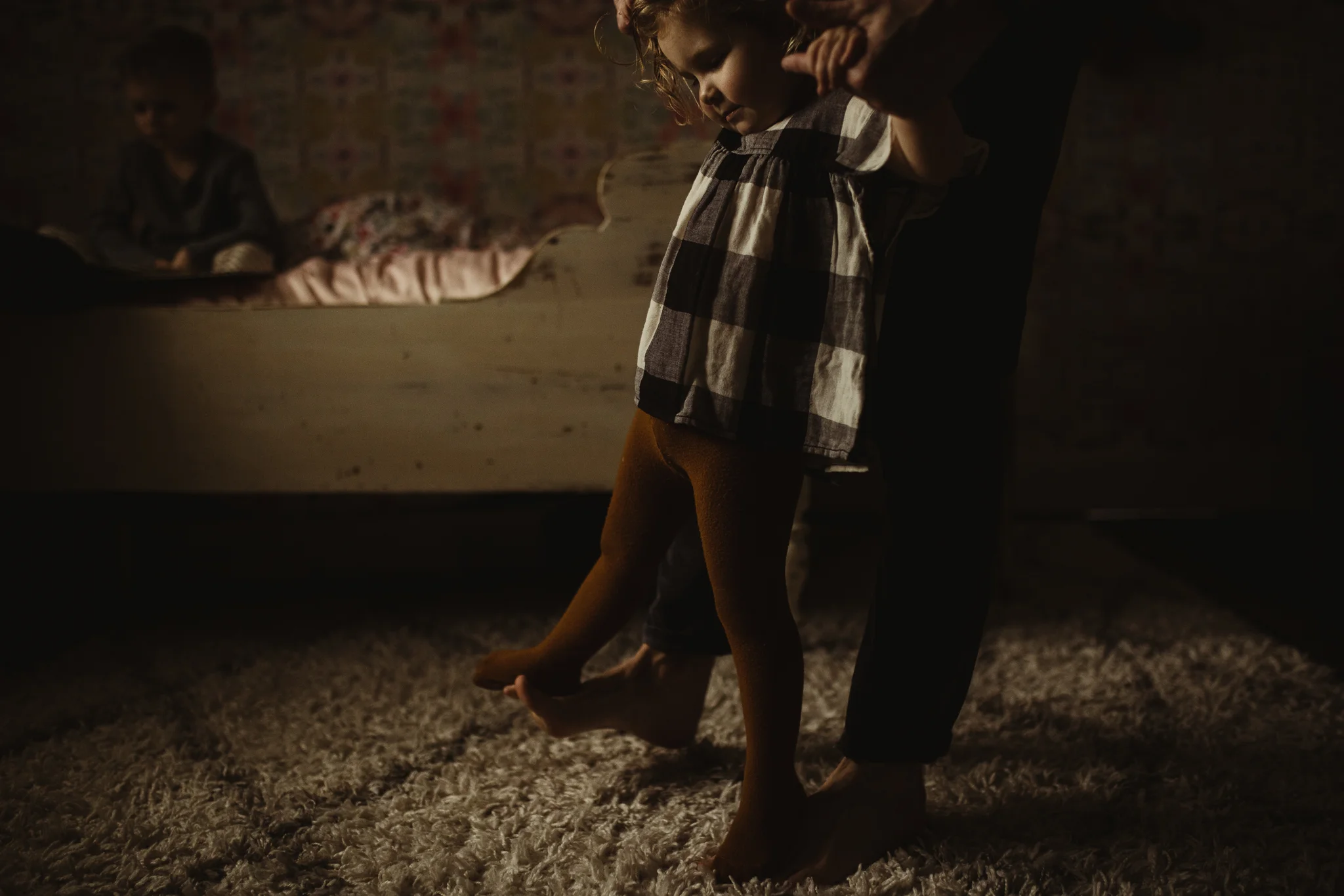 in-home lifestyle session milwaukee photographer-51.jpg