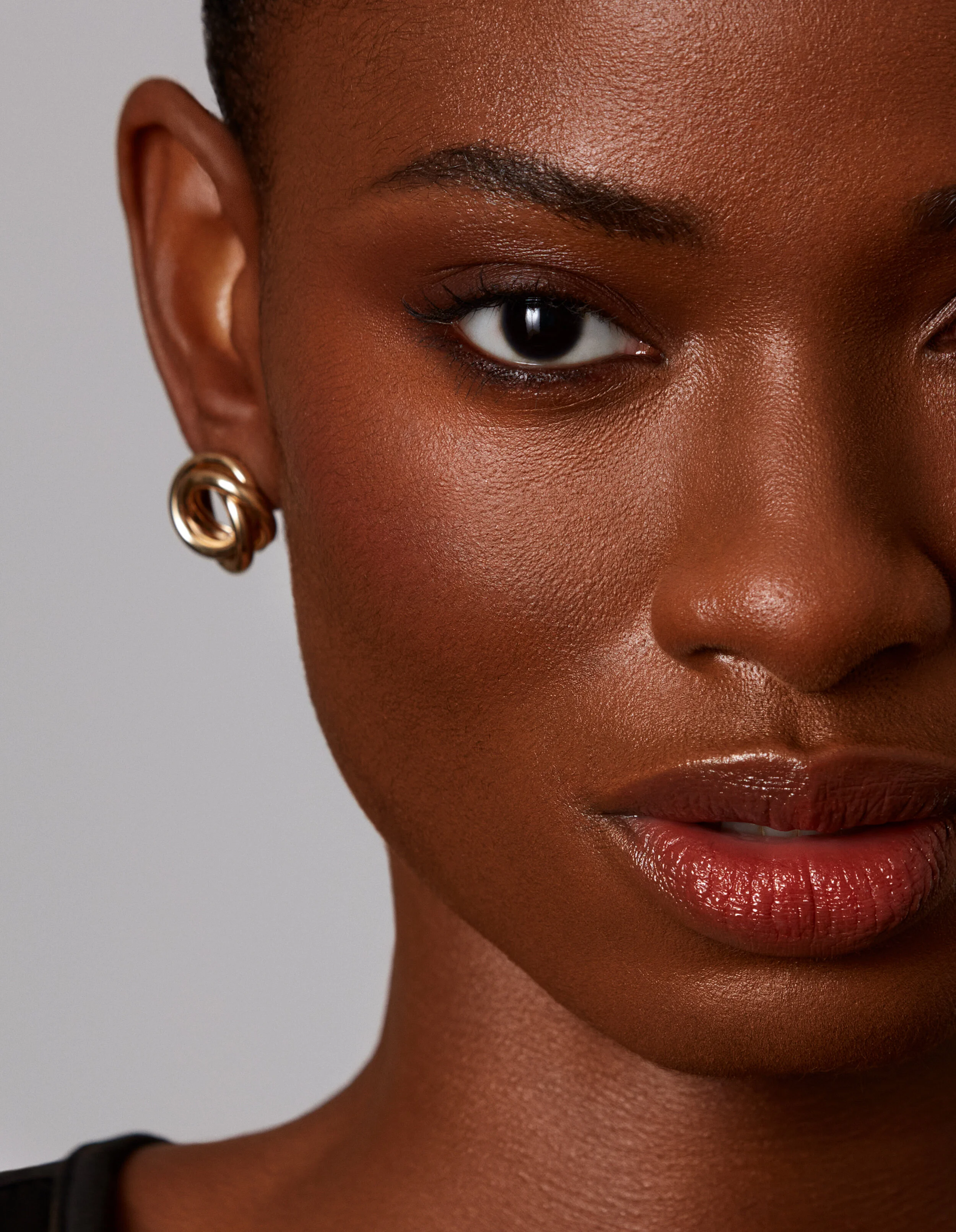 April_Okwuobasi_Campbell_Agency_by_Evens_Leandre_1.JPG