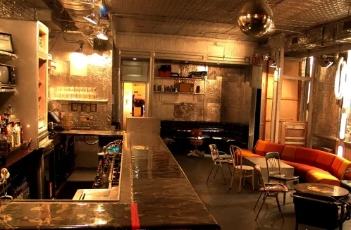 205upstairs.jpg