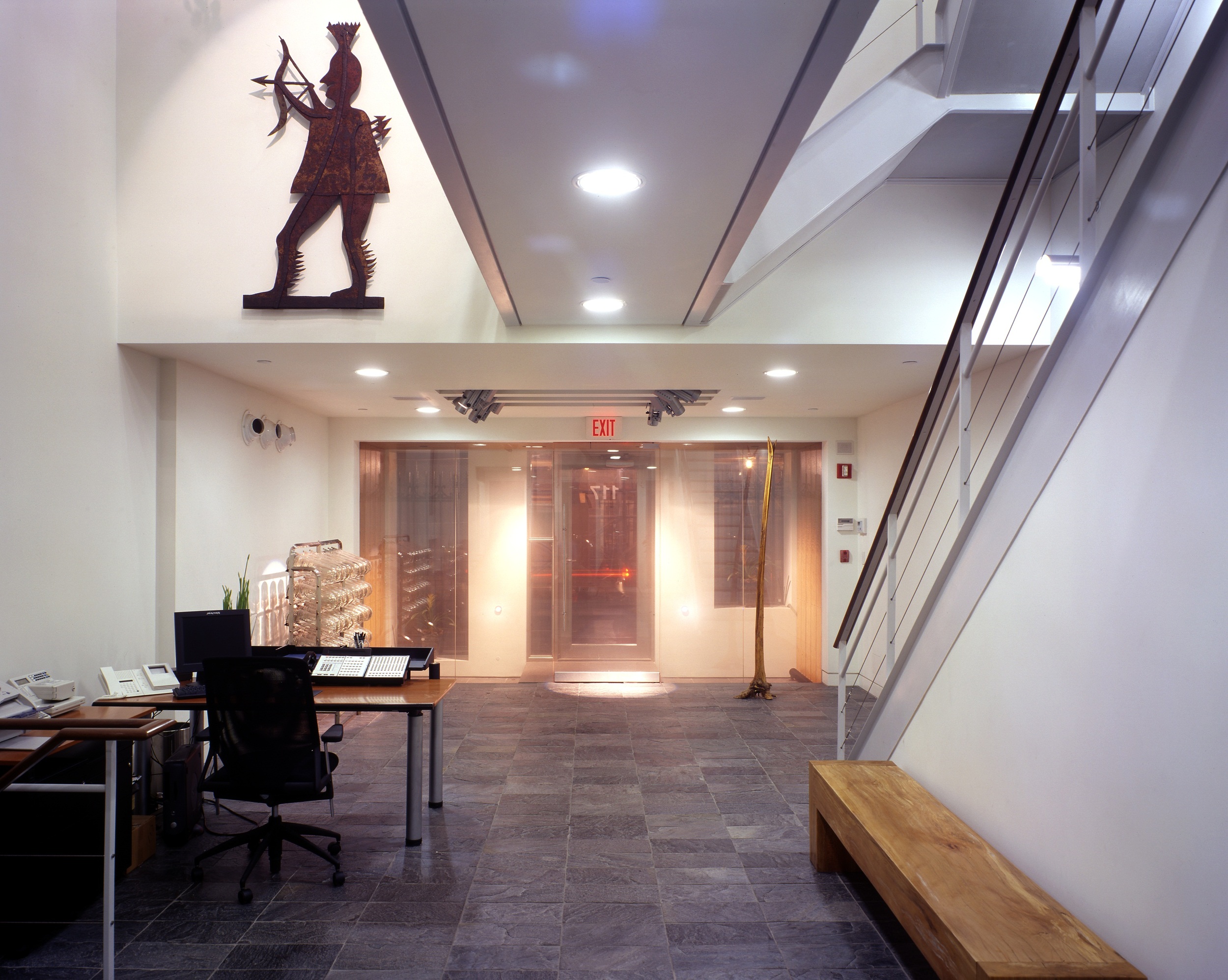 OFFICE6.jpg