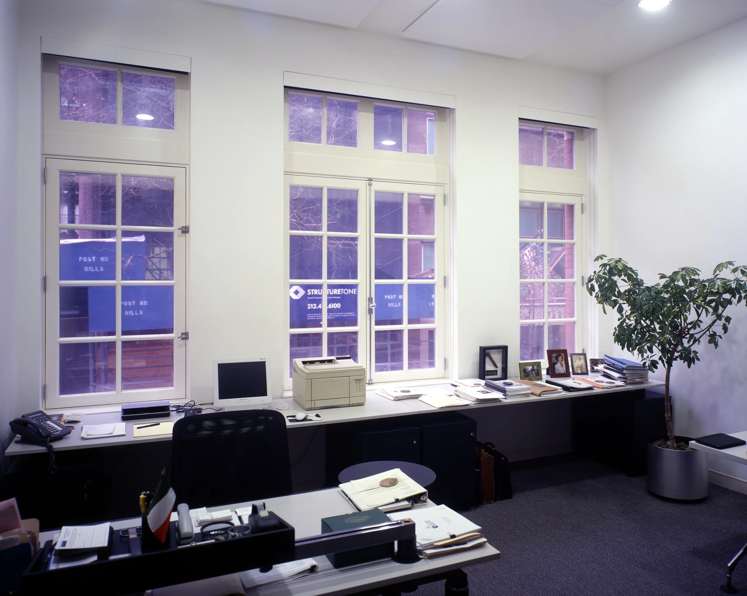 OFFICE7.jpg