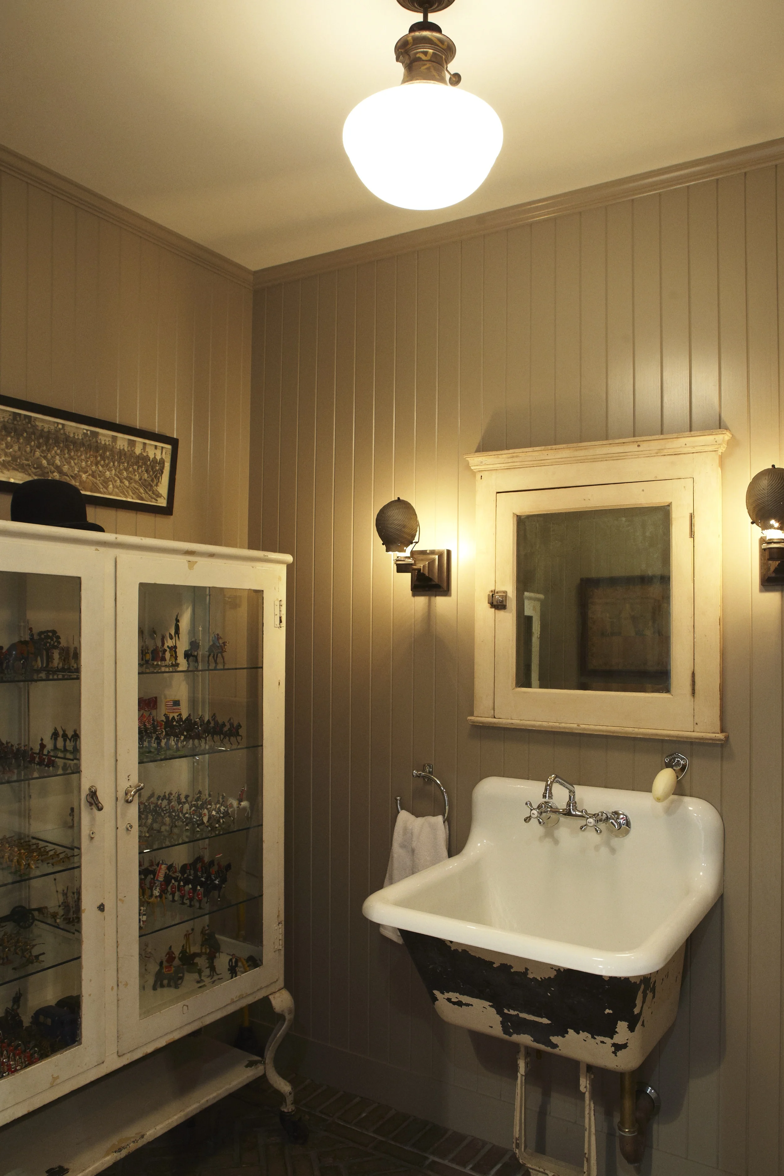WA_Scherer_Cooper_1stFlr_Bath_004.jpg