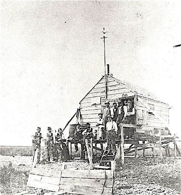 bayhouse.jpg