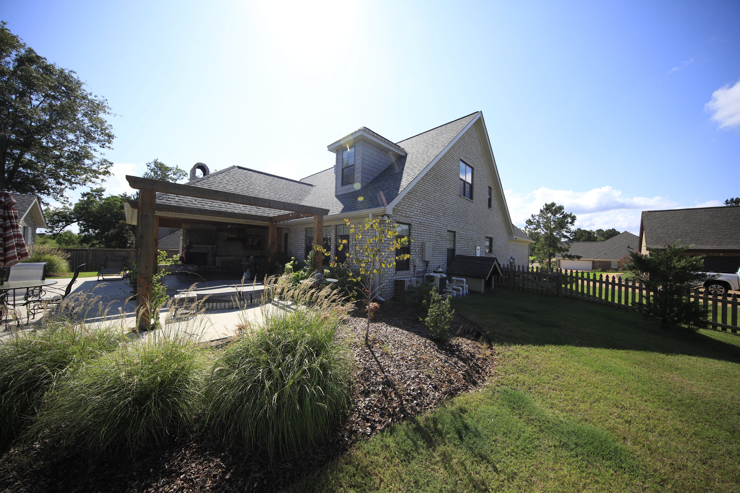 __C6A90022019-08-28 DAY LILLY NEW HOUSE PRE MOVE .JPG