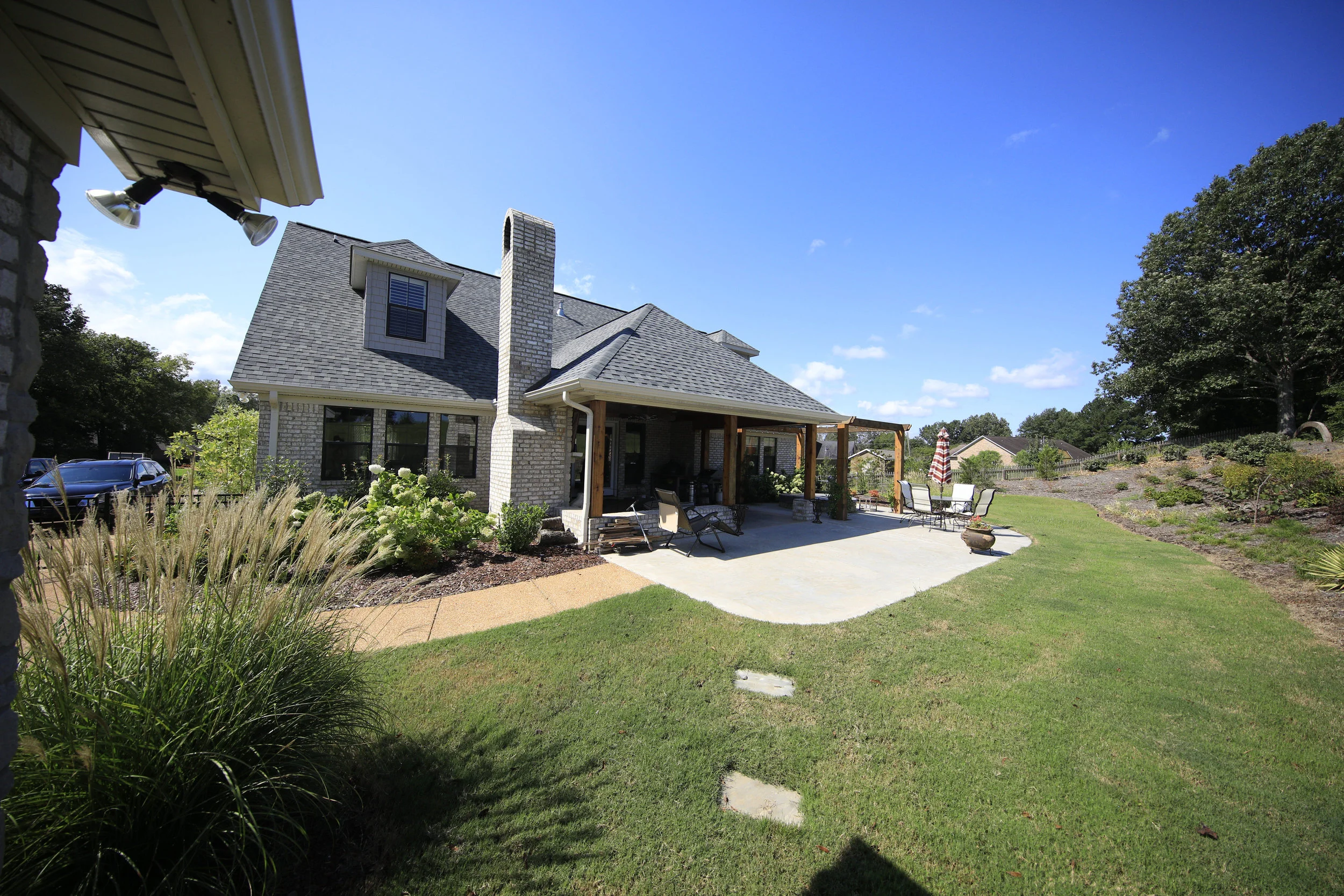 __C6A90052019-08-28 DAY LILLY NEW HOUSE PRE MOVE .JPG