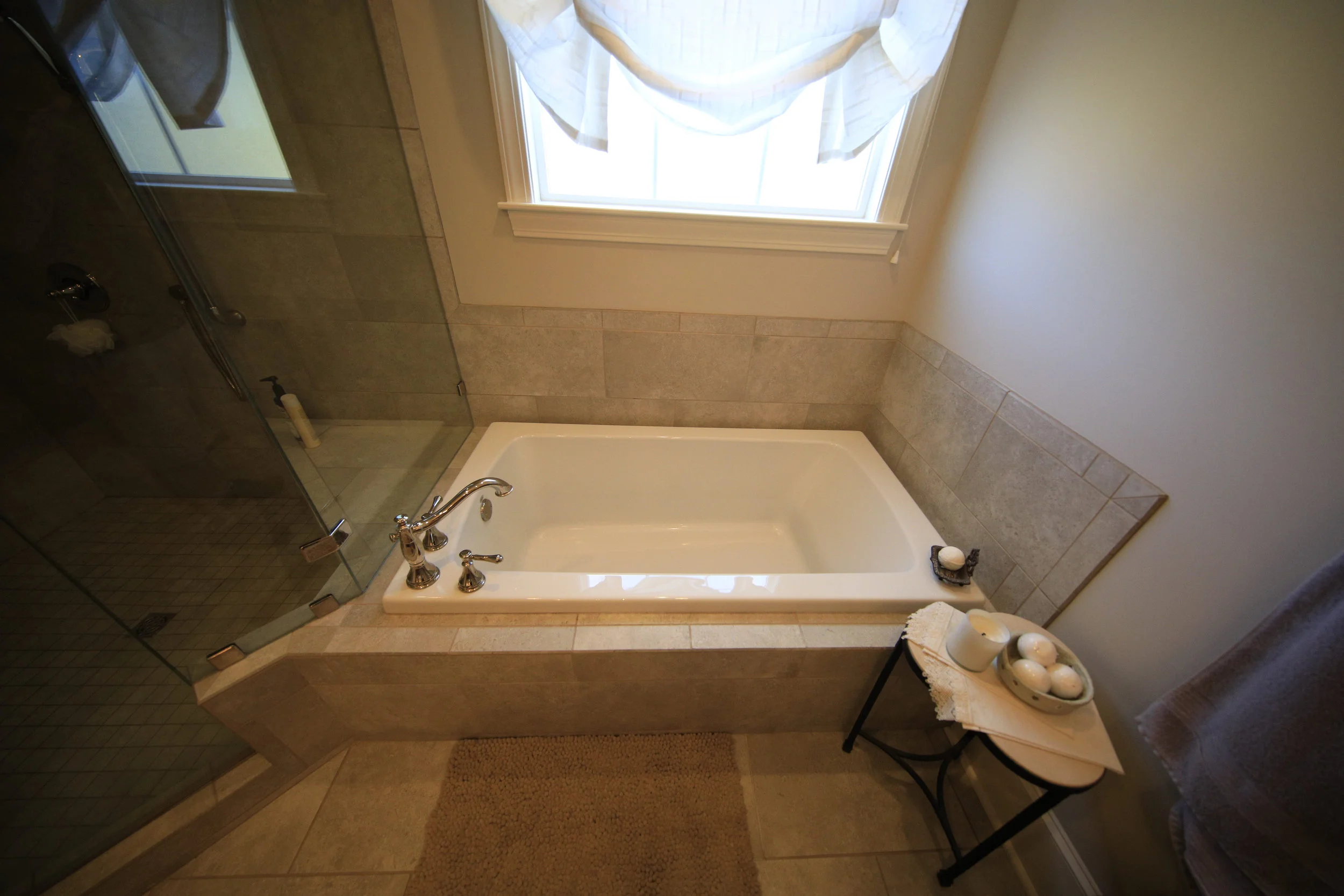 _C6A89412019-08-28 DAY LILLY NEW HOUSE PRE MOVE .JPG