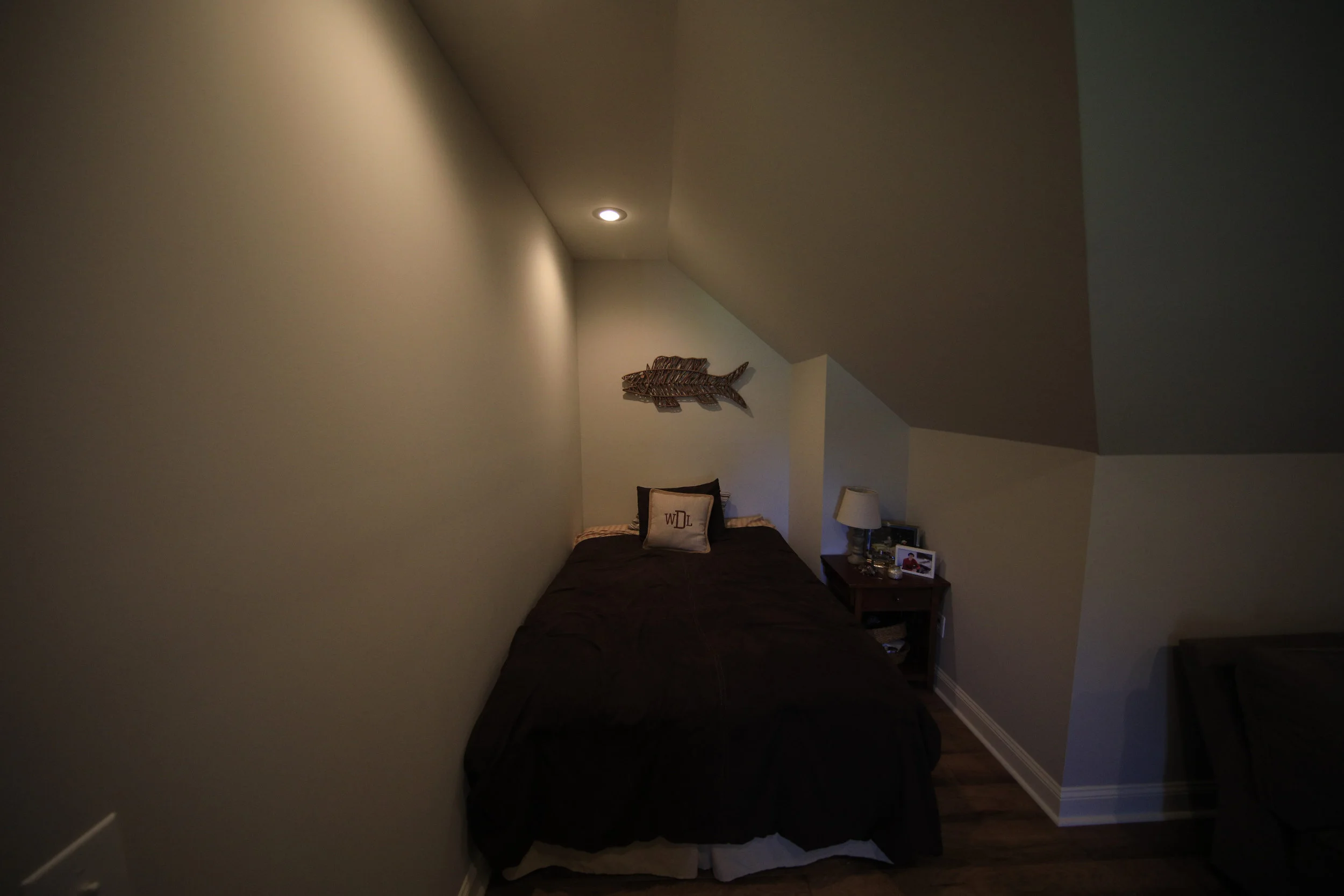 _C6A89832019-08-28 DAY LILLY NEW HOUSE PRE MOVE .JPG