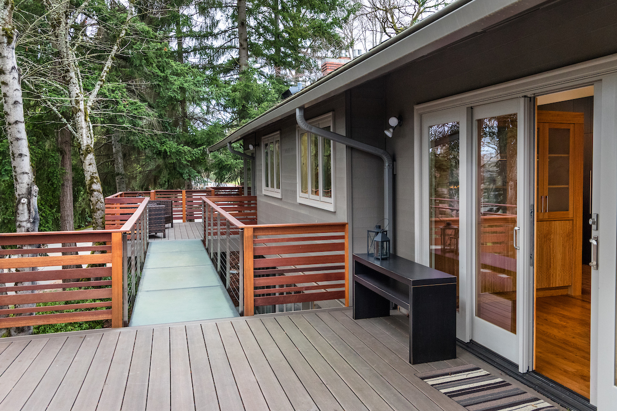 Looking to the living room deck