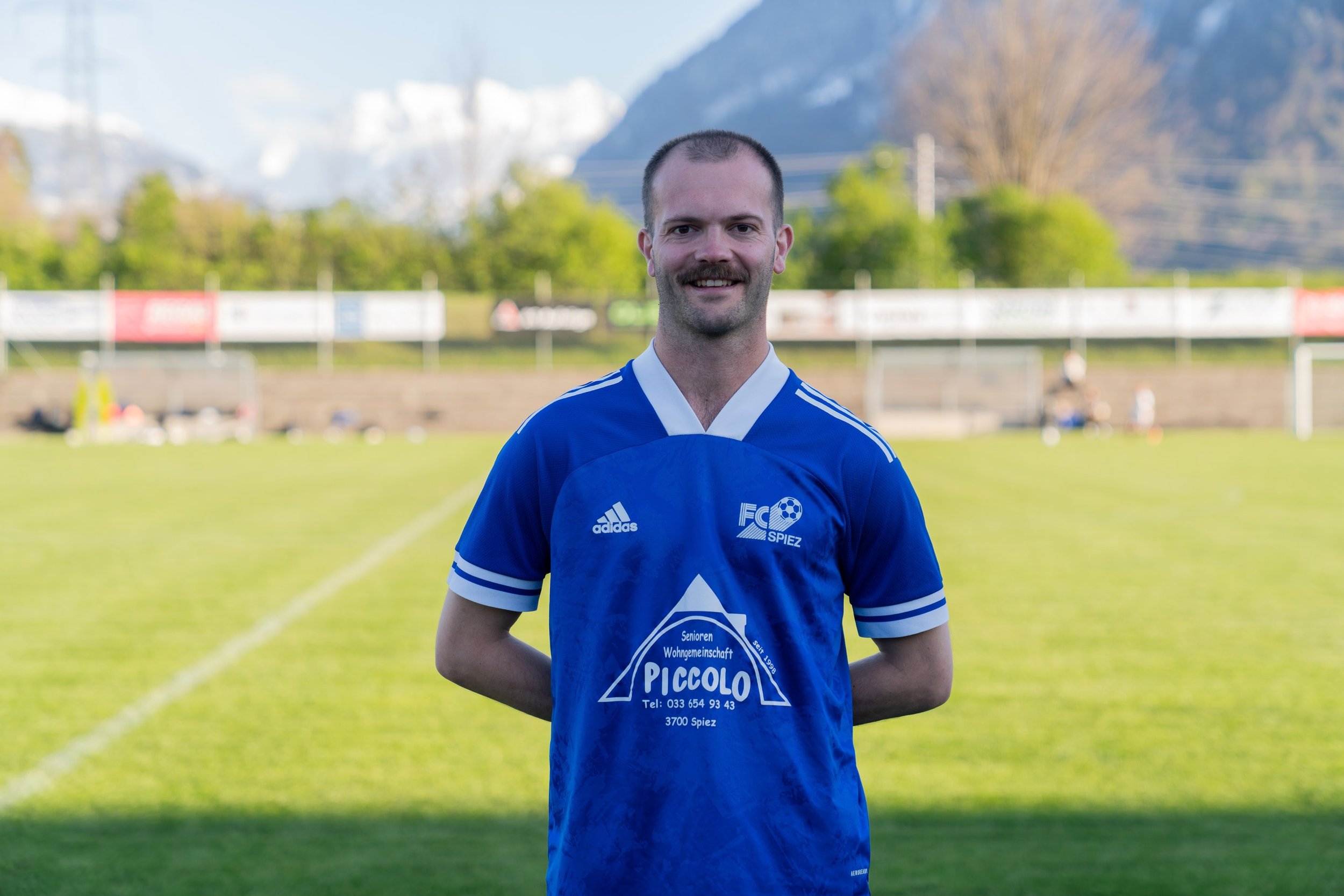 FC_Spiez_2Mannschaft_gross_0002.jpg