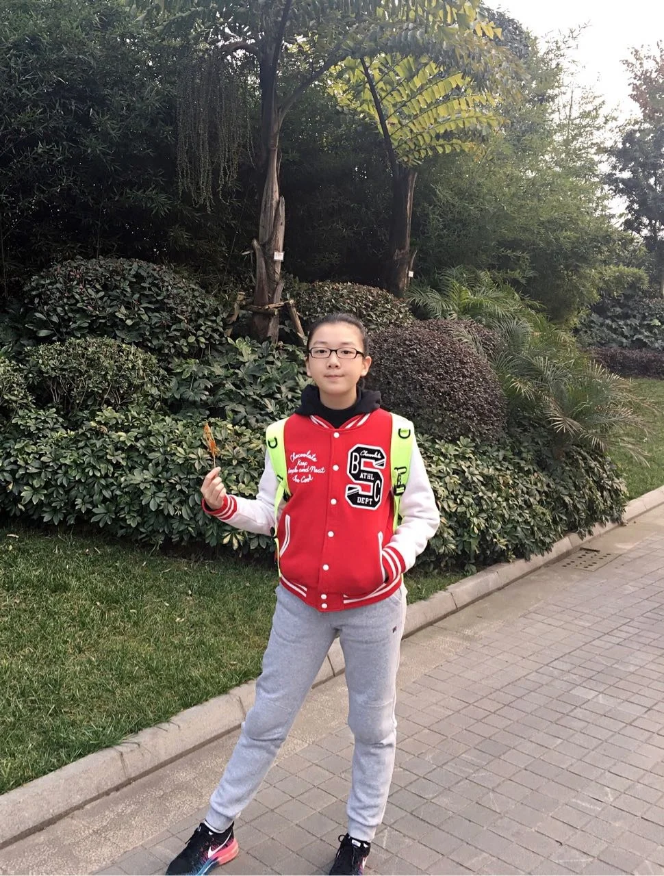 10_8_张辰韵.jpg