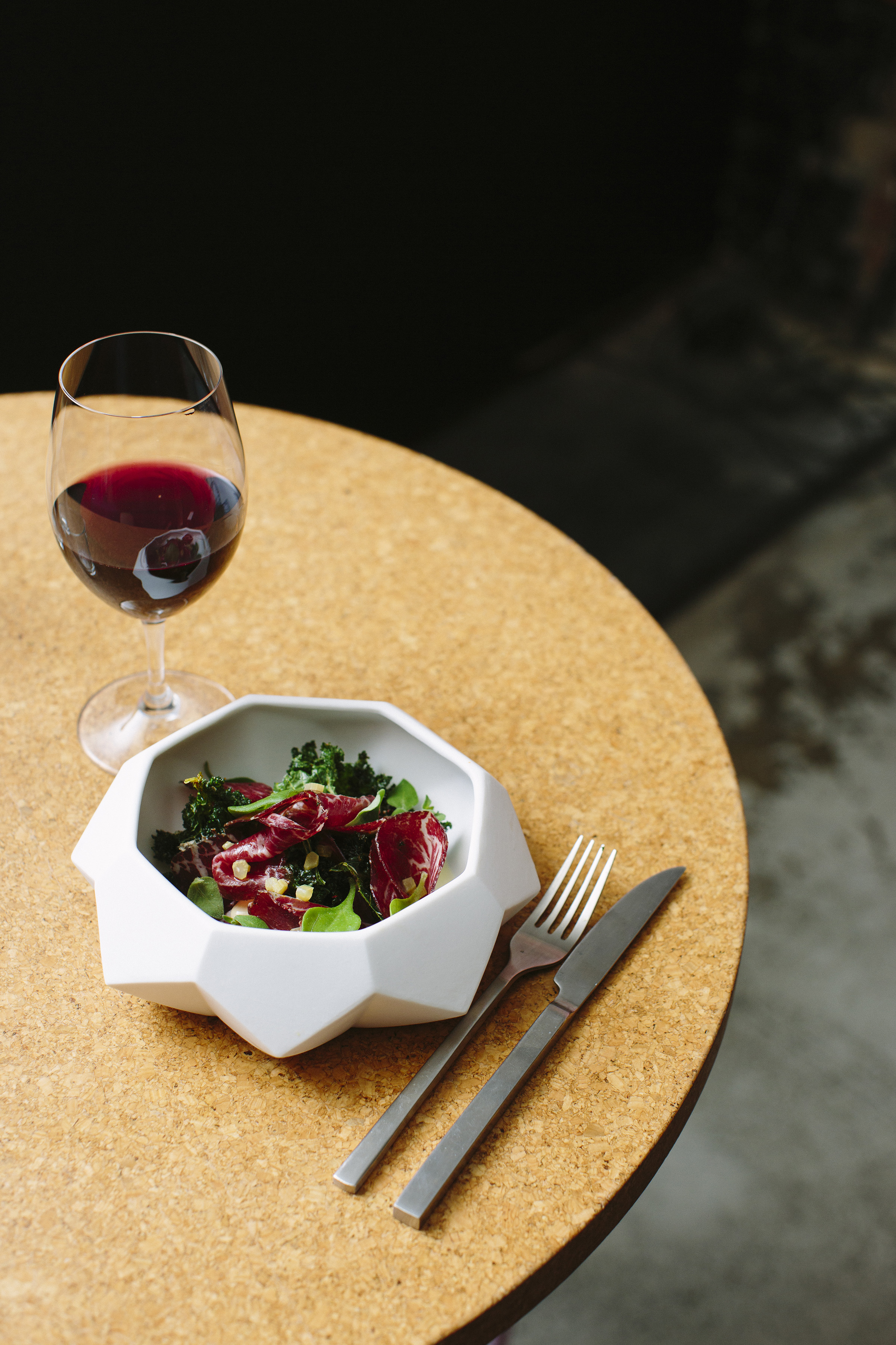 Custom ceramic tableware