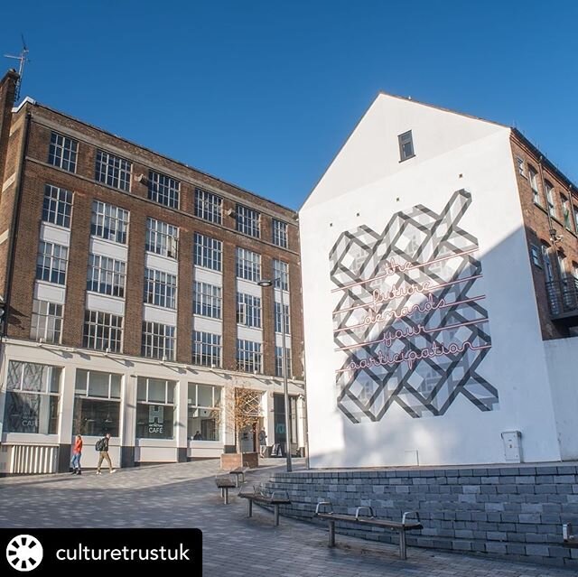 Posted @withregram &bull; @culturetrustuk Oh how we miss this view! Have you taken any snaps of our Promise mural whilst out and about on your daily exercise? We would love to see them - tag us in!⁠
.⁠
.⁠
.⁠
⁠
#luton #beds #bedfordshire #stockwood #h