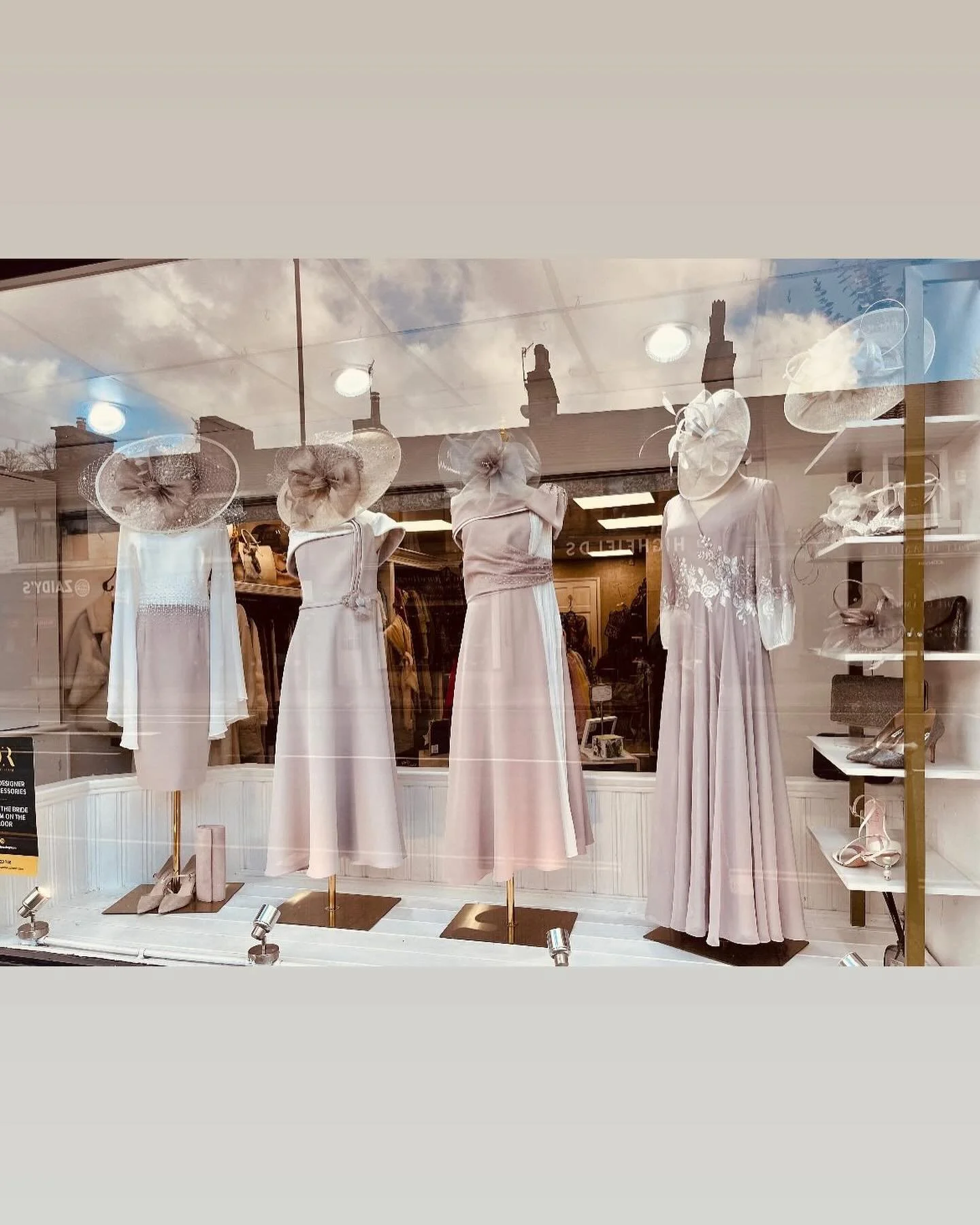 #resale#ramsbottomdressingroom dreamy weddings 💒