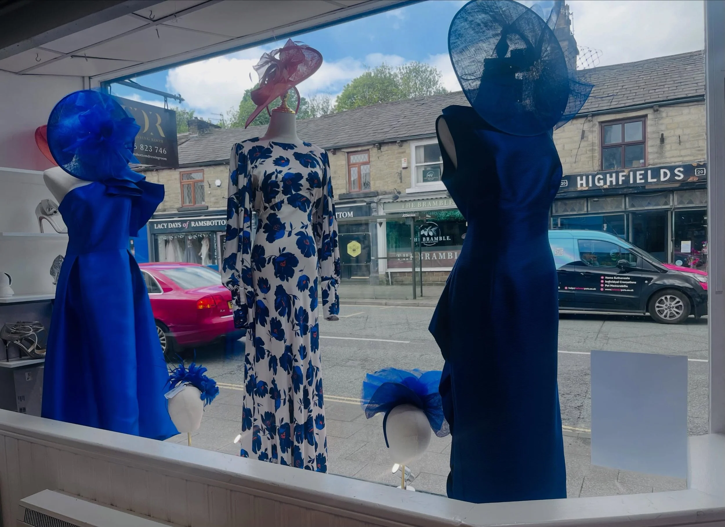 Be royal in blue #ramsbottomdressingroom💙 #felycampo #By Malina#mia belle