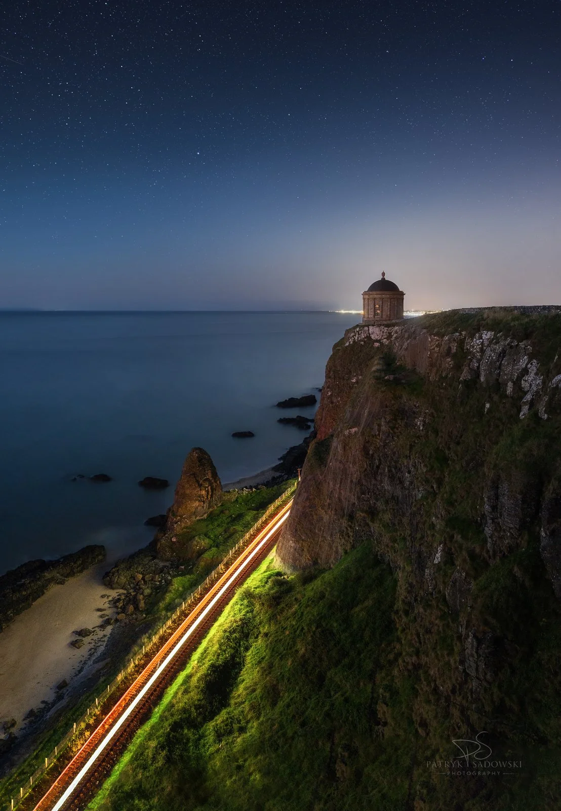 Train to Maiden City - Mussenden Temple