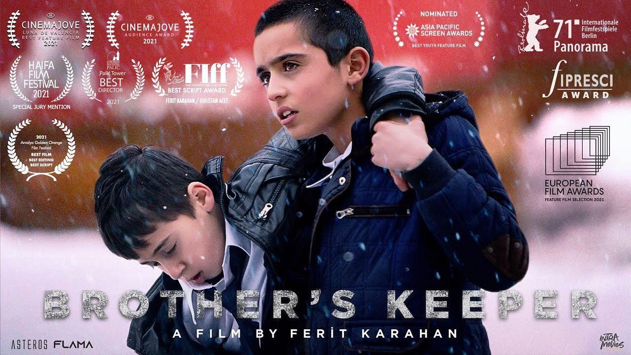 Will a child's efforts to help his ill classmate in a distant boarding school be easy? Ferit Karahan's film has won the best film award in Golden Orange and Fipresci Award with many more.

We are happy to present Okul Tıraşı in collaboration with Gra