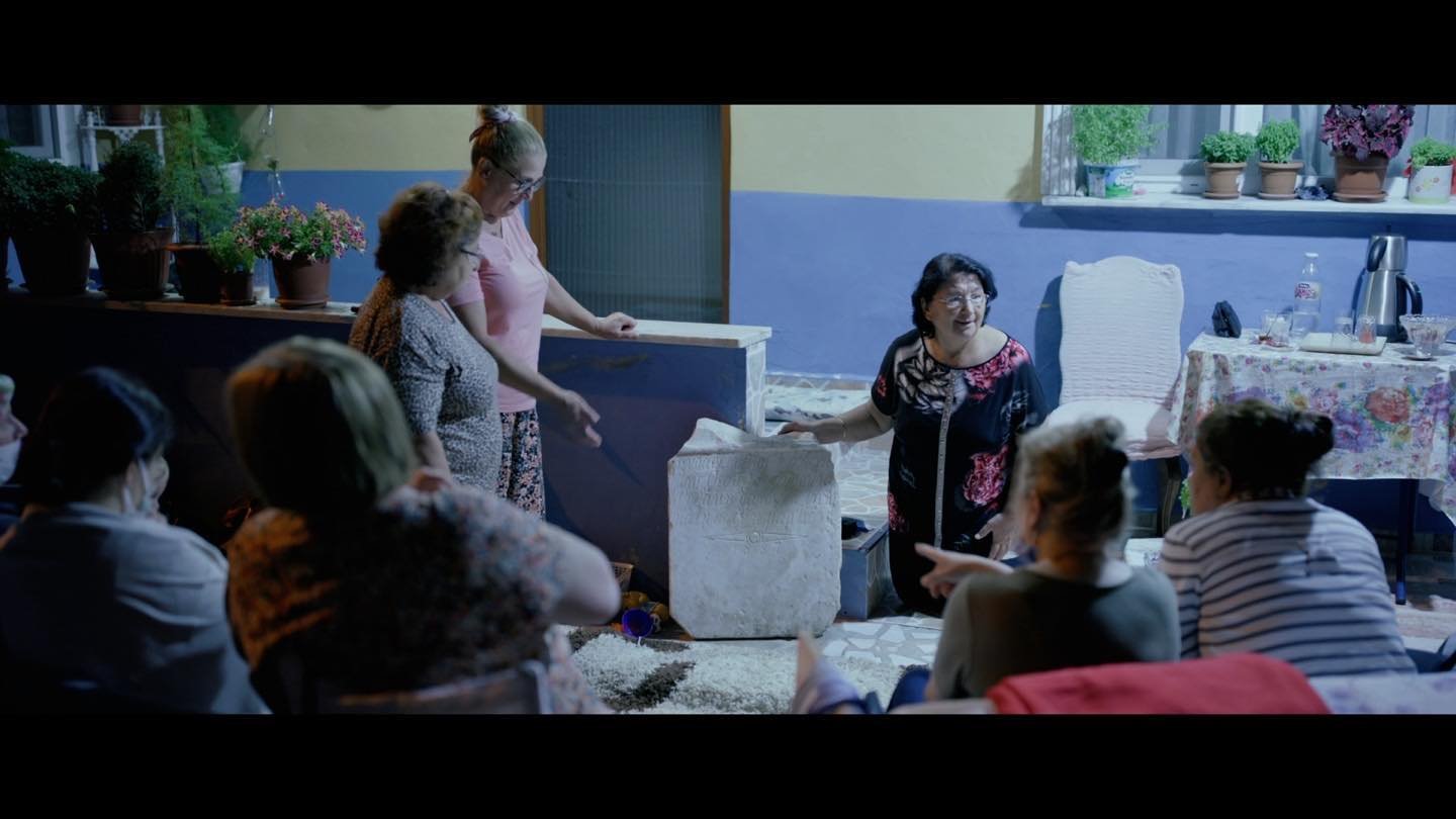 Extra screening 🎥

Park Bio will screen Searching for Rodakis, an award winning Turkish-Danish documentary upon requests of the audience.  The director will be at the screening for presentation and Q&amp;A. Ticket link in bio.

One house, two famili