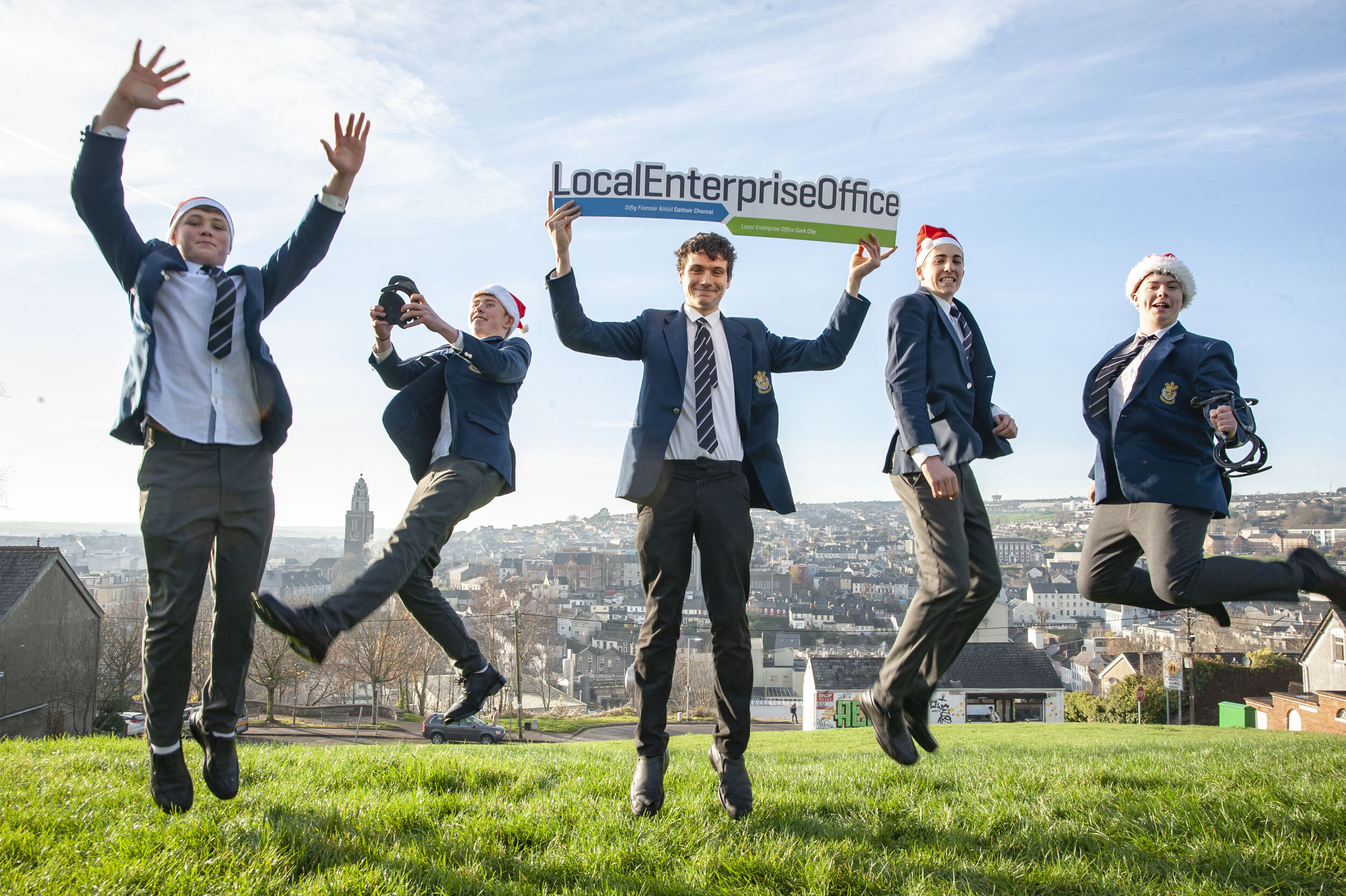  FREE PIC - NO REPRO FEE - Dec 2, 2019From left: Danny Sheahan, James Cuddigan, Conor Kelleher, Robbie Coughlan and Darren Sheehan from Presentation Sec. School get in some last minute training before the Cork LEO Schools Enterprise Christmas Trade F