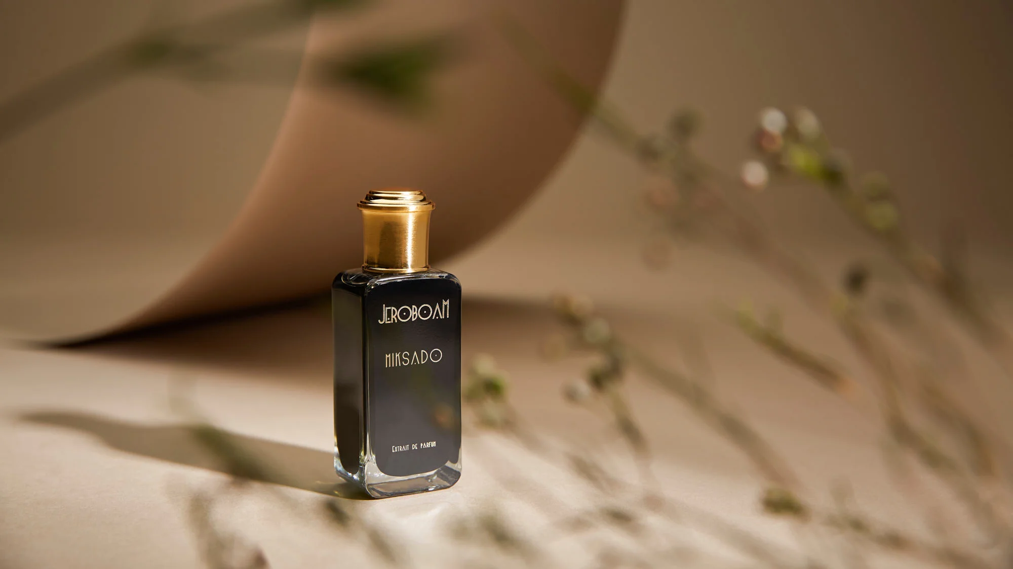 H Parfums Editorial 3.jpg