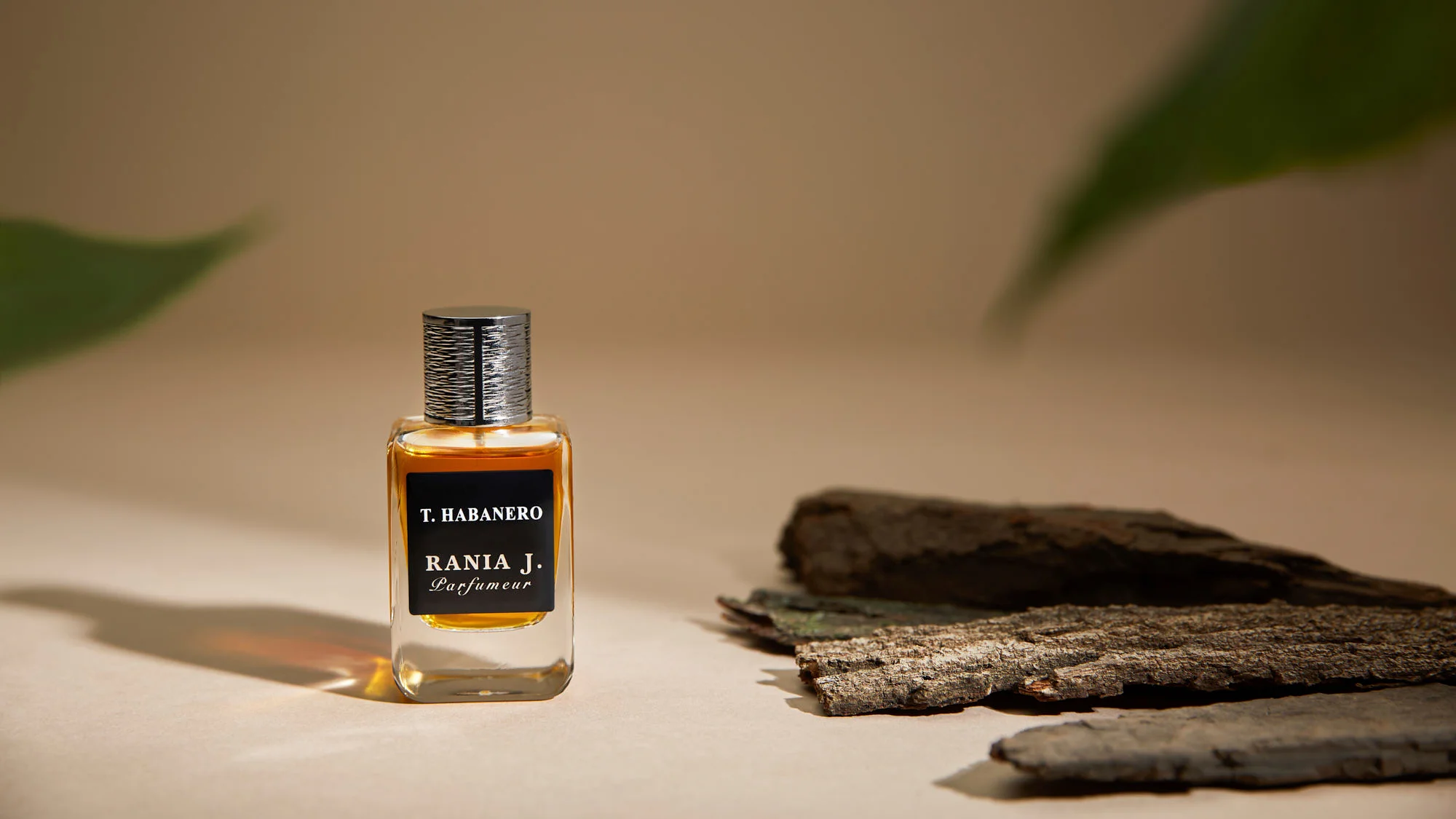 H Parfums Editorial 4.jpg