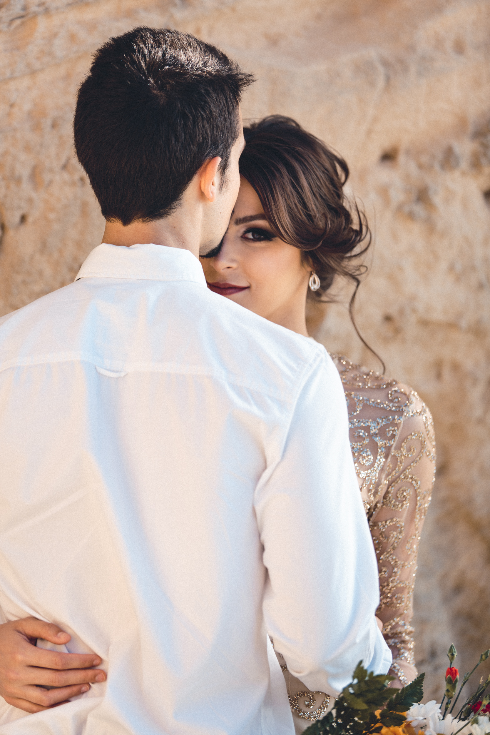 wedding photographer mallorca dominic lula charming look couple photoshoot engagement session 