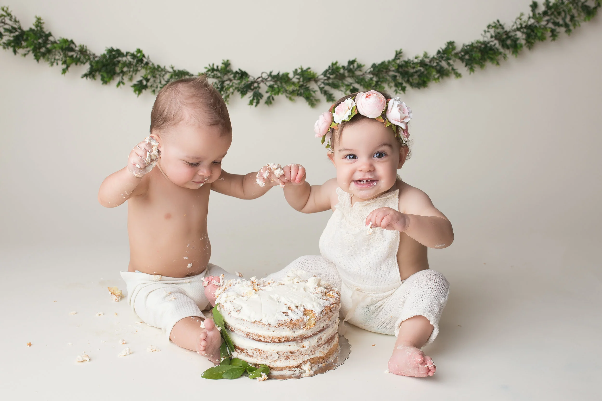 P&CCakeSmash-24.jpg
