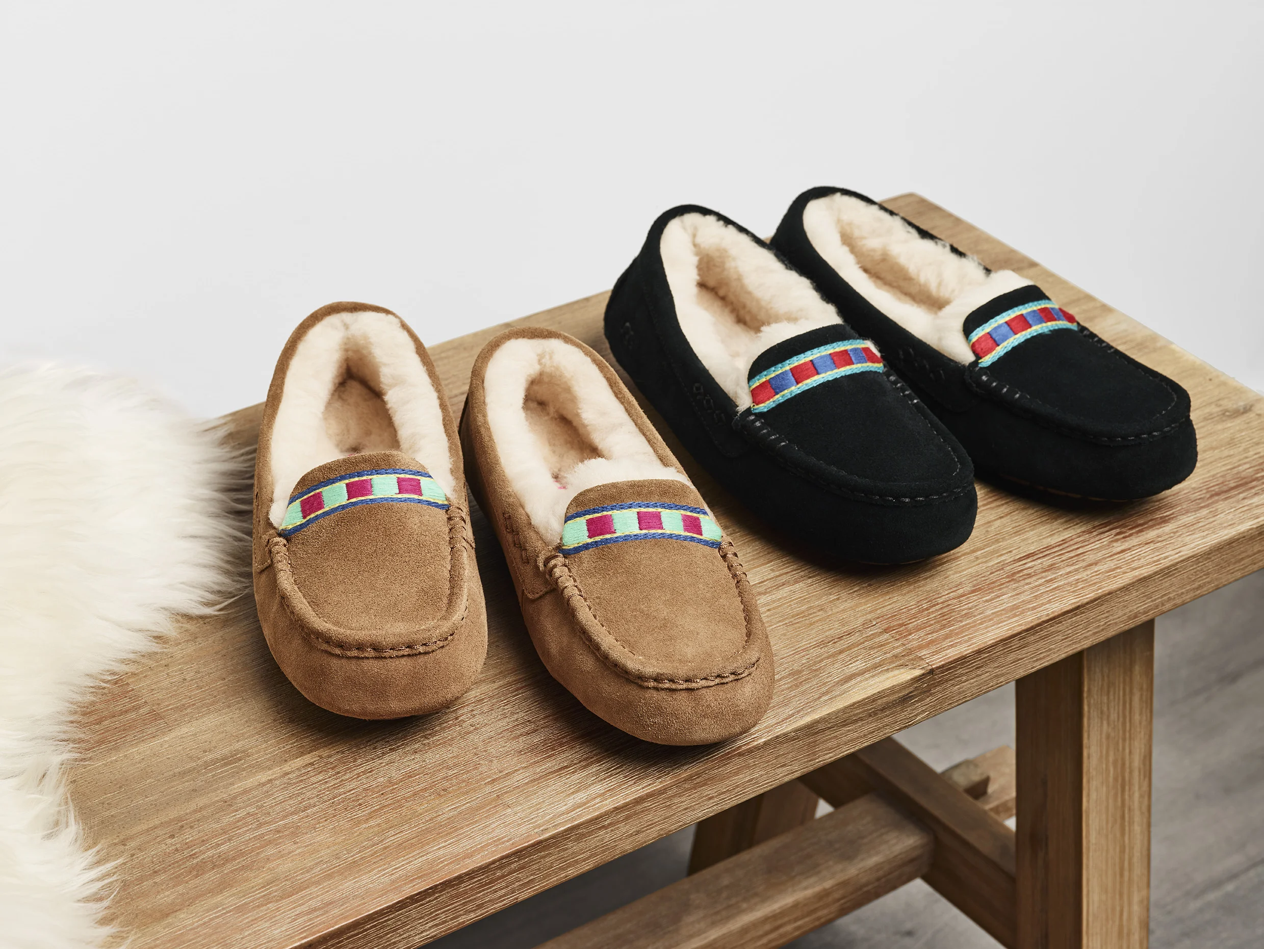 S17-W-Ansley Embroidery-CHE-BLK-Prod-Still.jpg