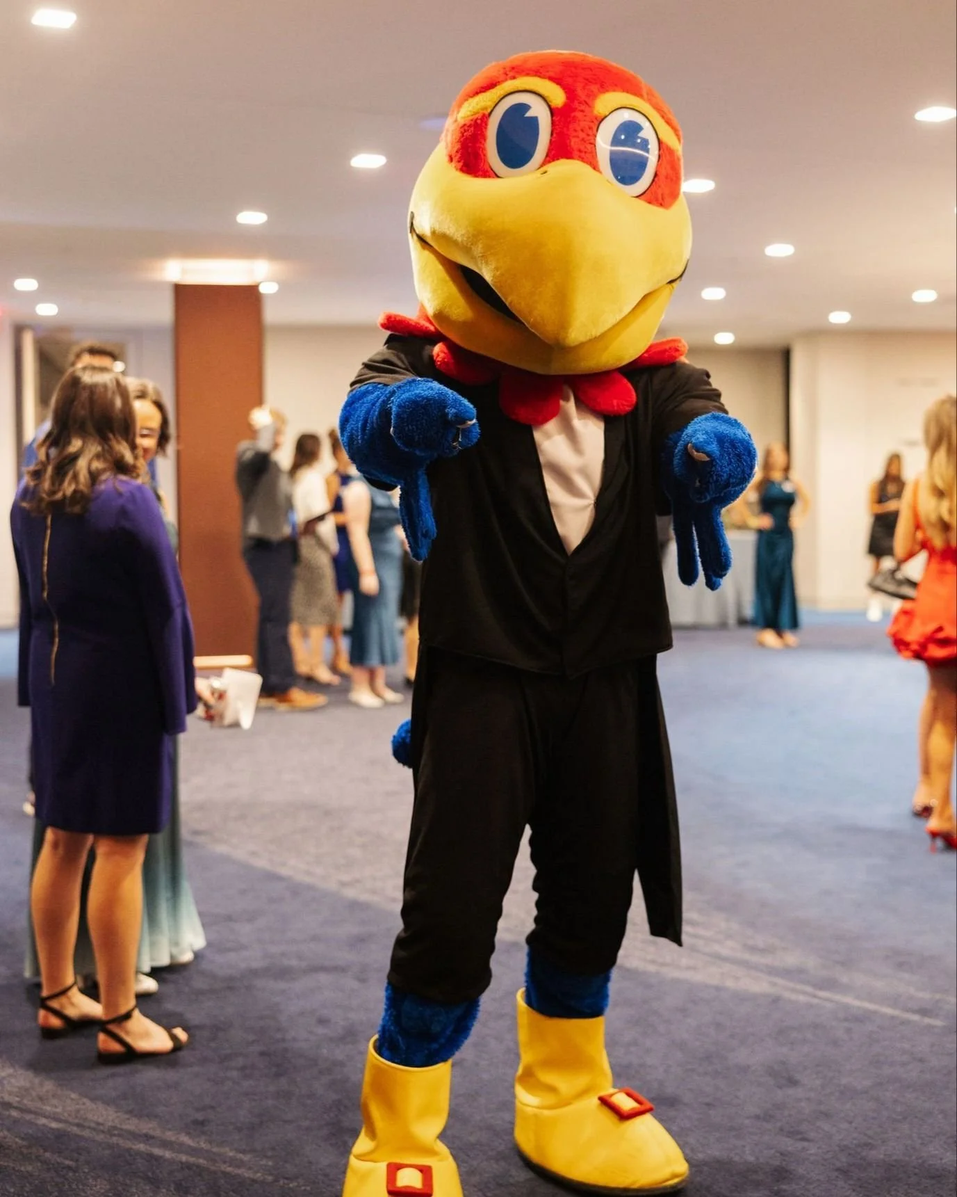 We want you at Divine Winefest! Raise your glass and join us for an evening of fine wines, delicious bites, and joyful community in support of the St. Lawrence Catholic Campus Center.

📅 Date: November 21, 2025
📍 Location: The Abbott
🎟 Tickets: Pu
