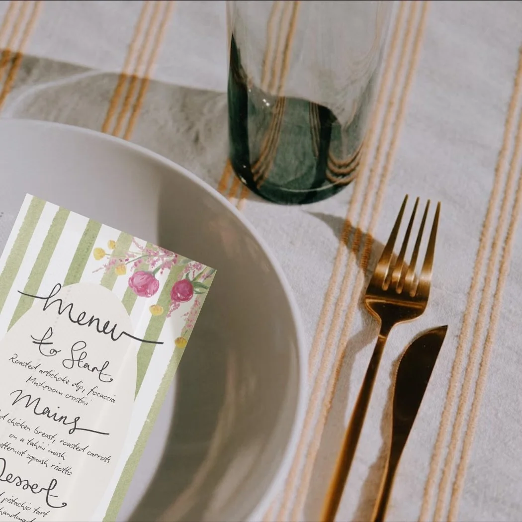 New hand painted menu, ready for you to download and customise on @studiodeuxdesigns 🌷 💚