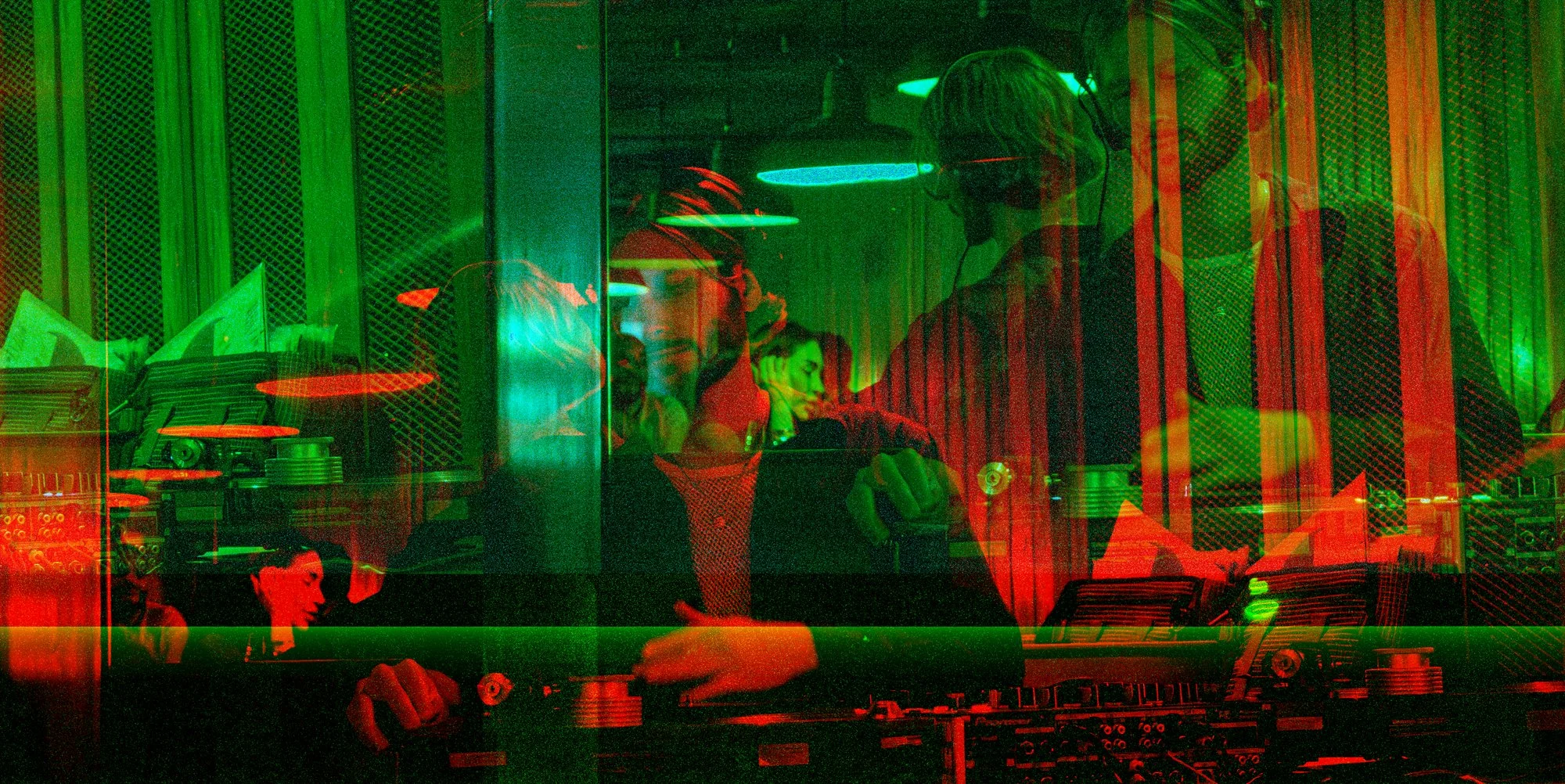 Breaking Sound_CONTACT2026_16x8_v5.jpg