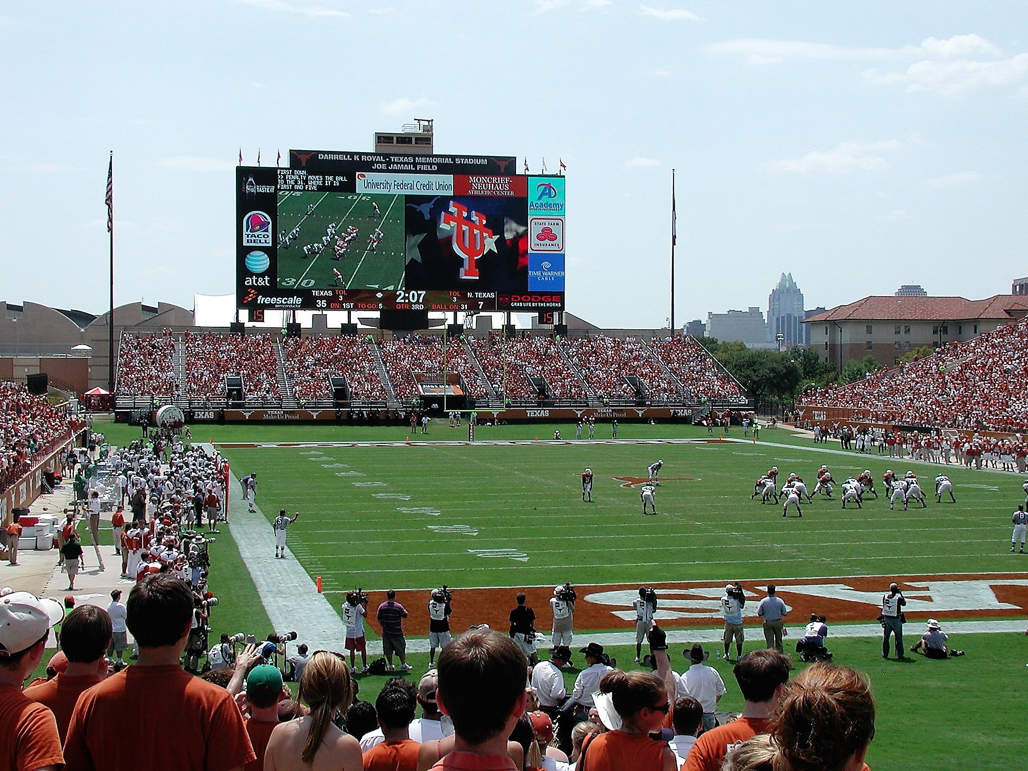 Univ of Texas.JPG