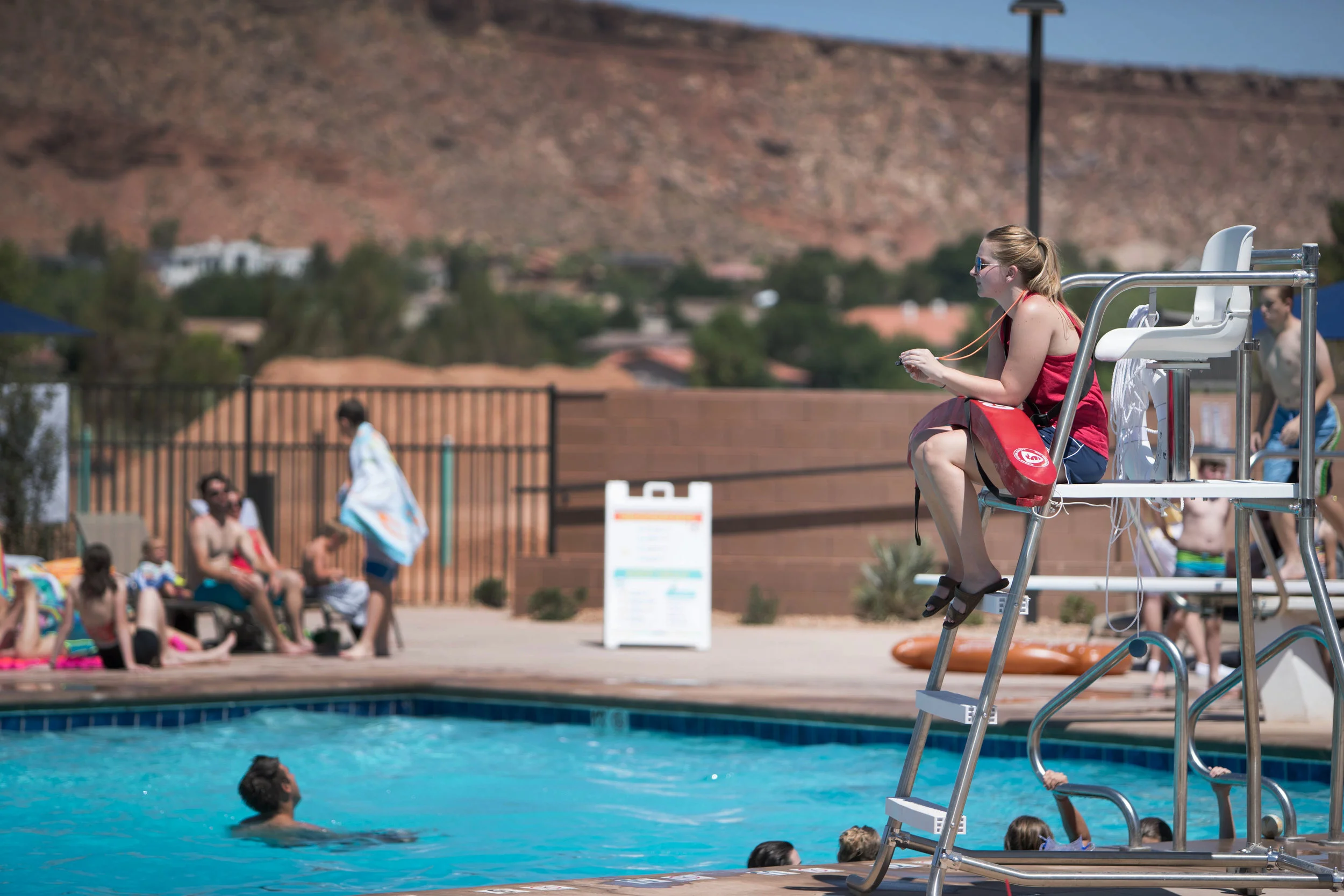 NOTICE: No Lifeguard on Duty