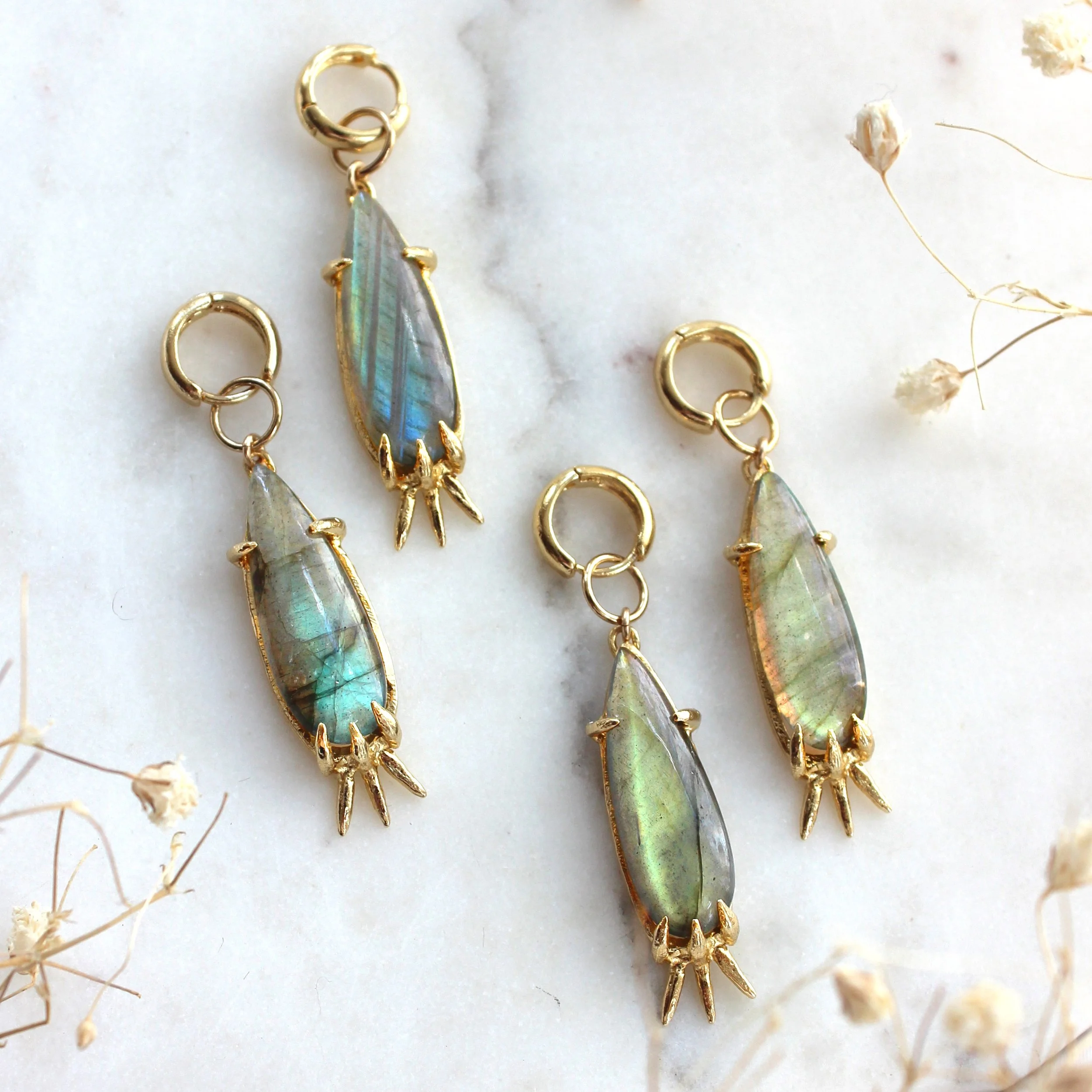 SIMPLIFIED pendragon earring