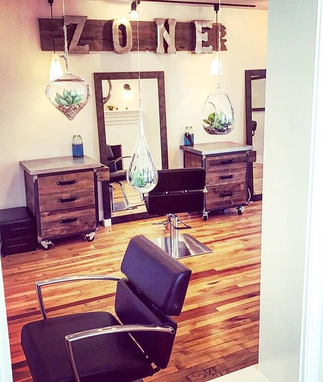 Let me tell you! I&rsquo;m so excited to be behind this chair again. It&rsquo;s been a long, scary, emotional past couple weeks. Tears, laughs, stress, relaxation. You name it, I had it. BUT The Zone Salon is back baby!!! 💕💕 With a small face lift 
