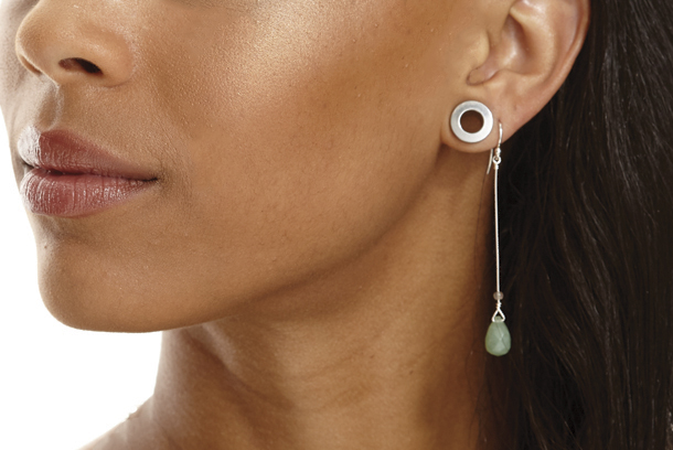 Simple Drop Earrings Model.jpg