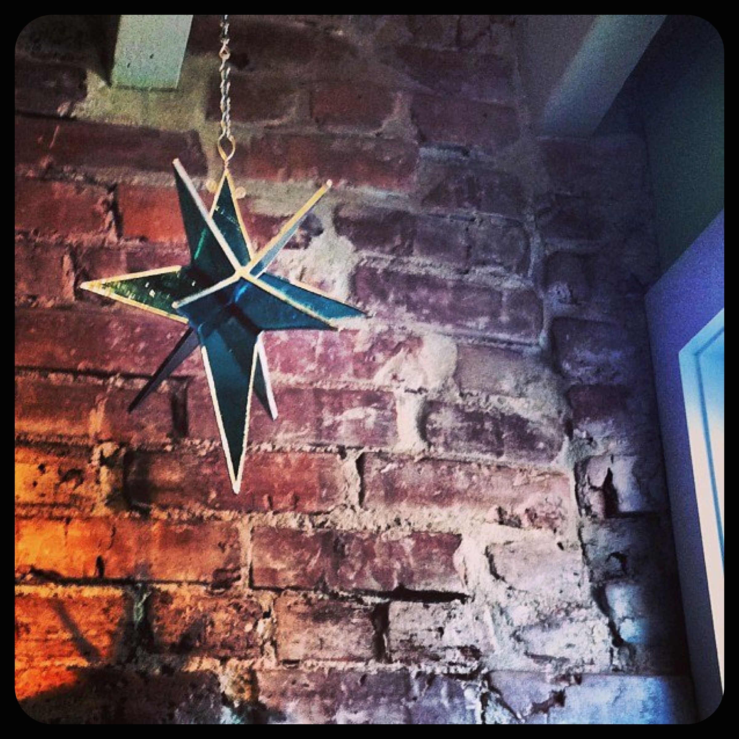 Moravian star hung with chain