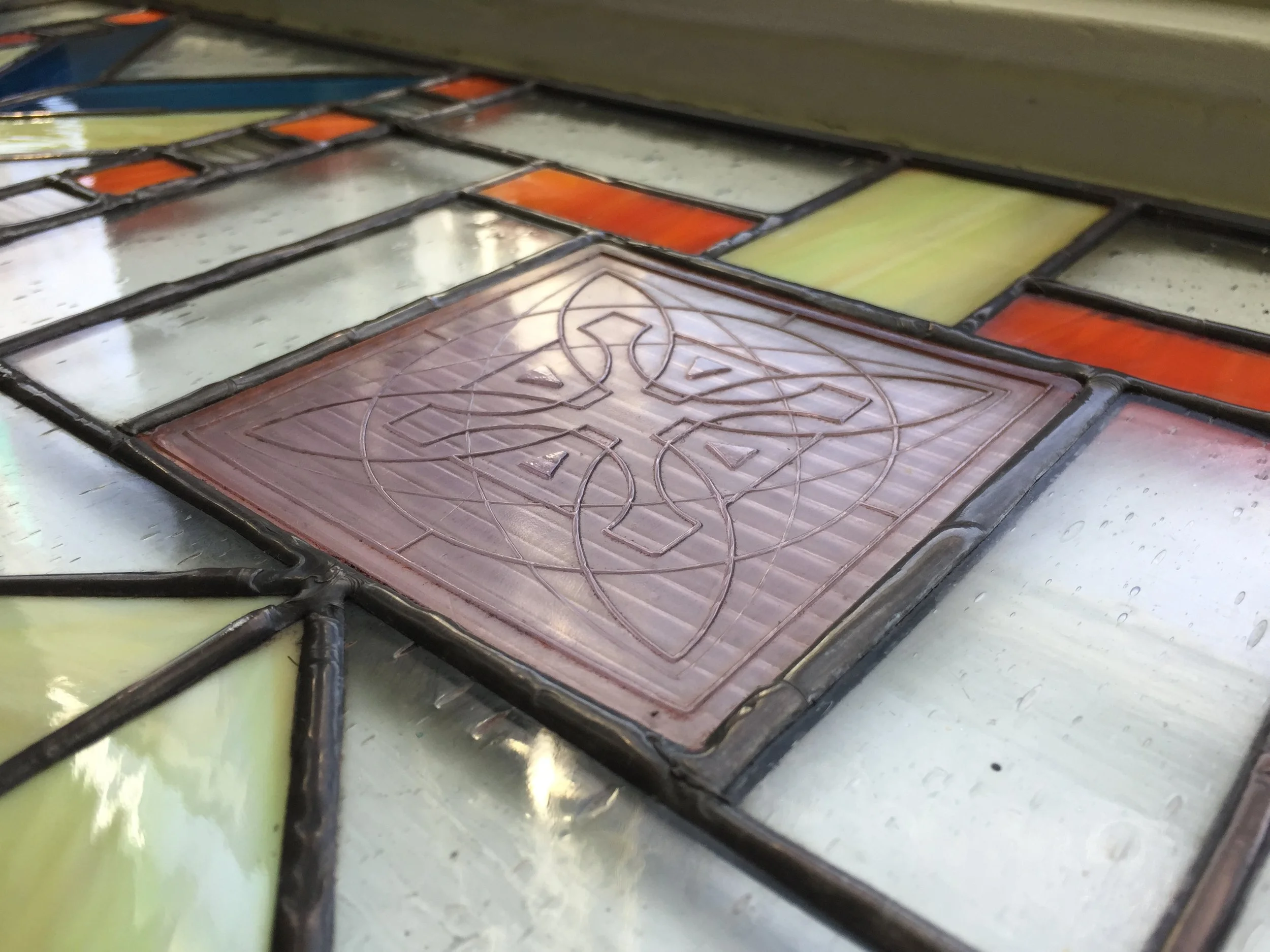 FLW prism tile