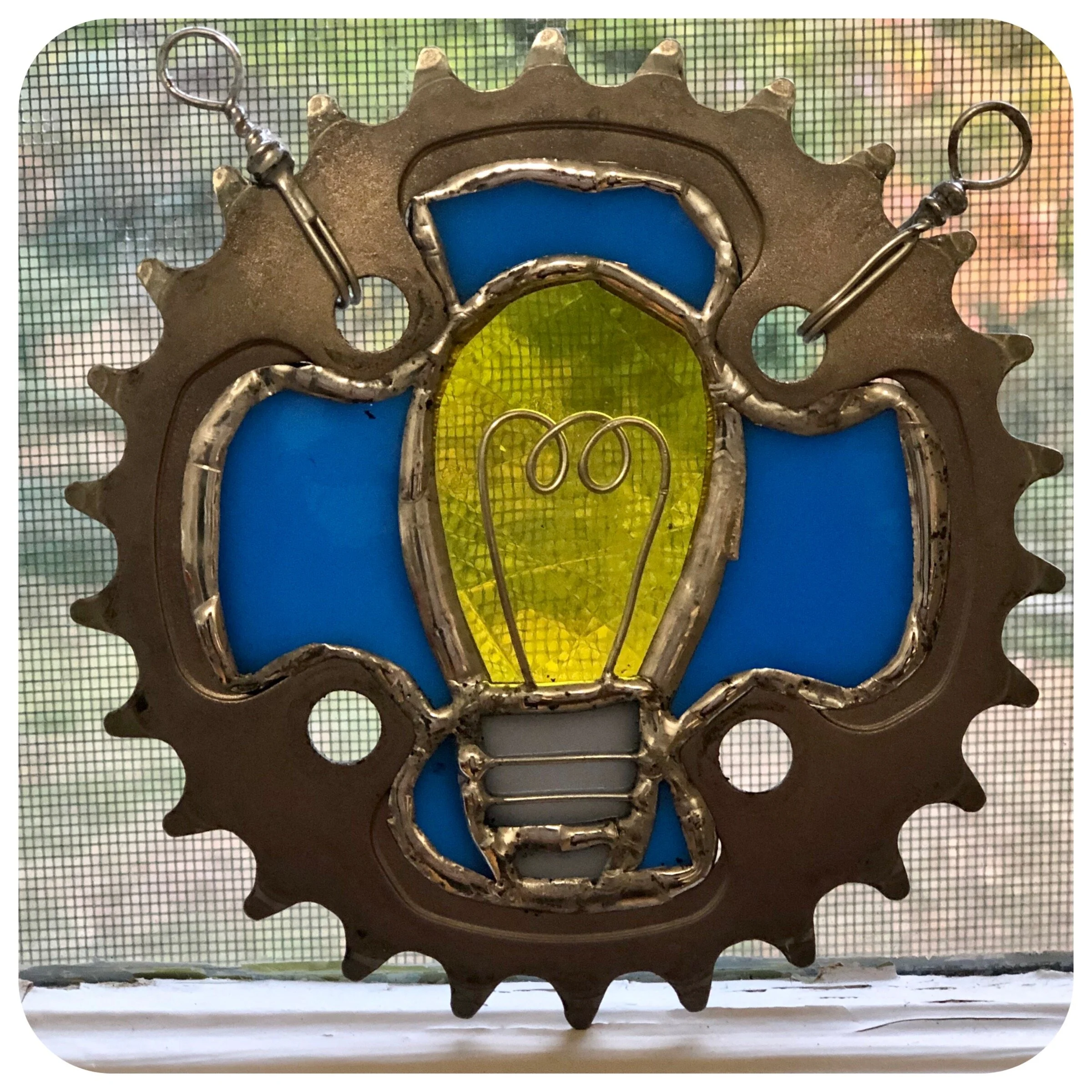 Lightbulb Gear