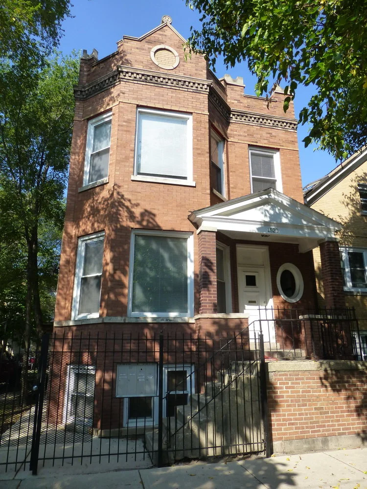 1520 North Artesian Ave. 
