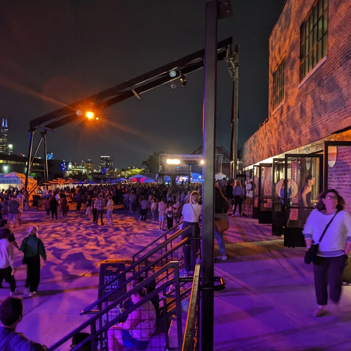 Views from our pop-up at @saltshedchicago + chicken pita w/ tzatziki sauce. @lordhuron and @firstaidkitband were excellent! Not a bad way to spend a Monday night.