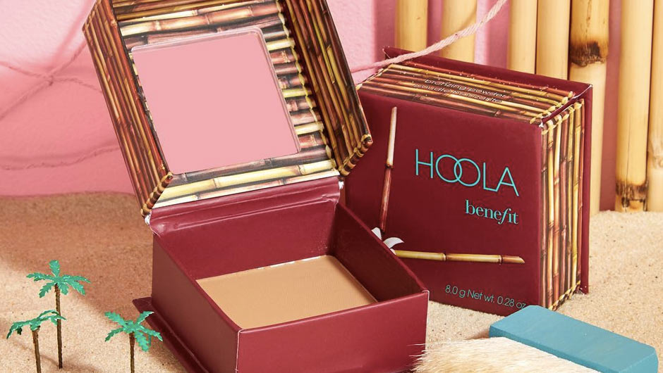 hoola.jpg