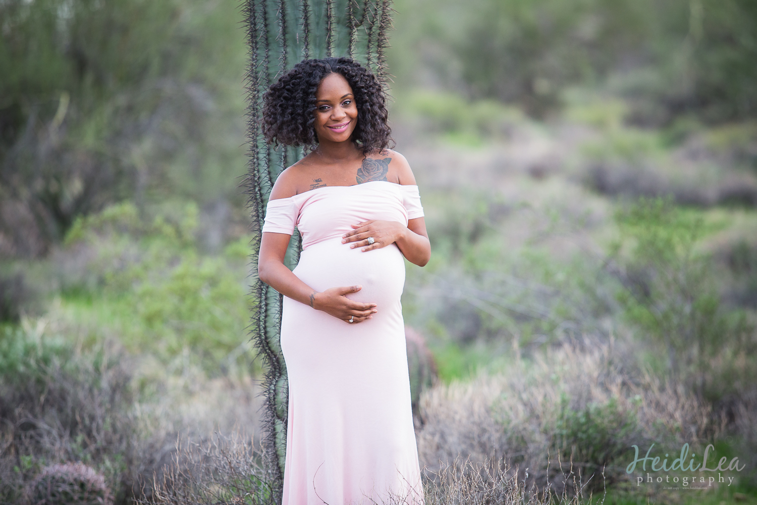 desert maternity session.jpg