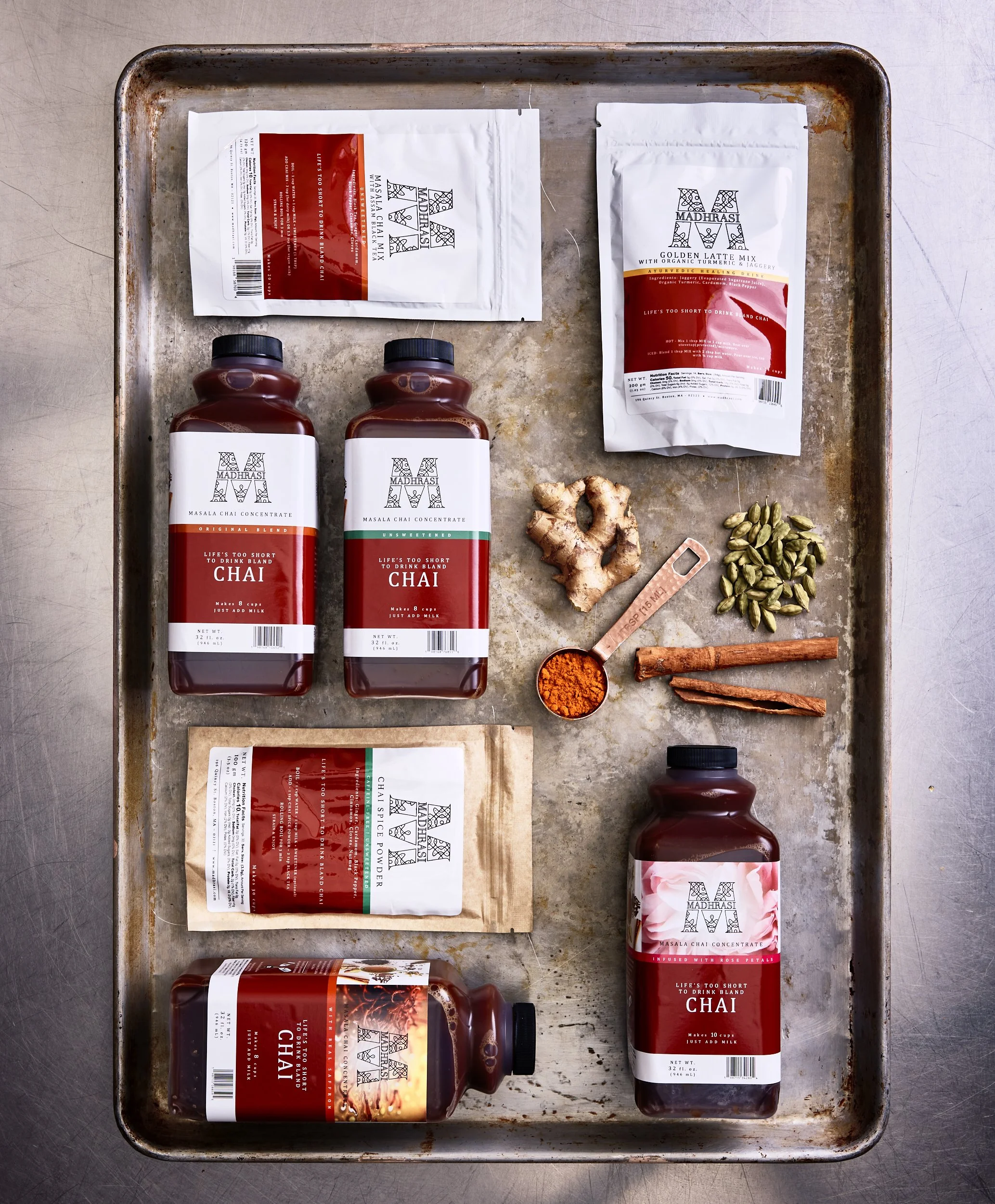 Chai Bervages with spices.jpg