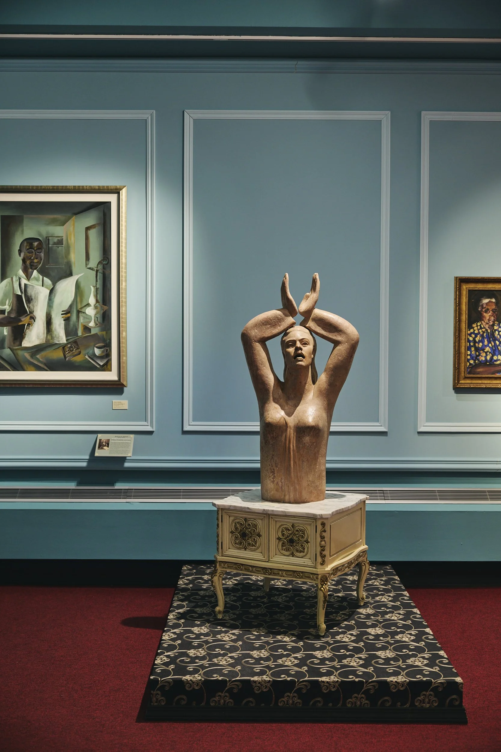 Sculpture-In-The-DuSable-Museum.jpg