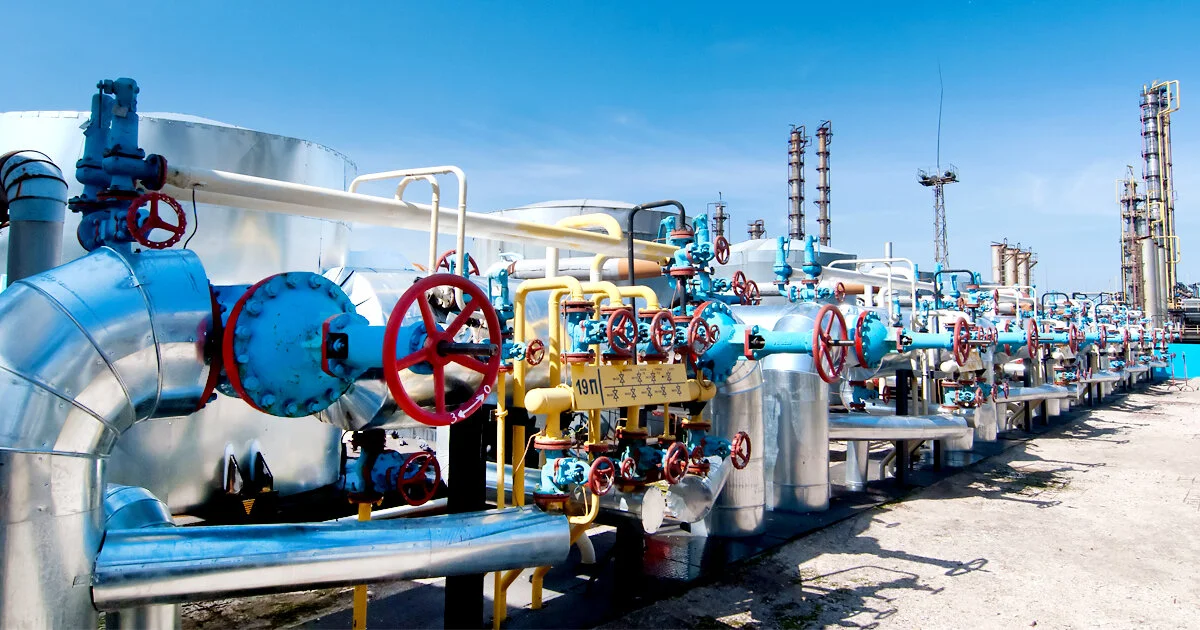 Utilities Continued Investment in Natural Gas Infrastructure Sparks Investor Concern