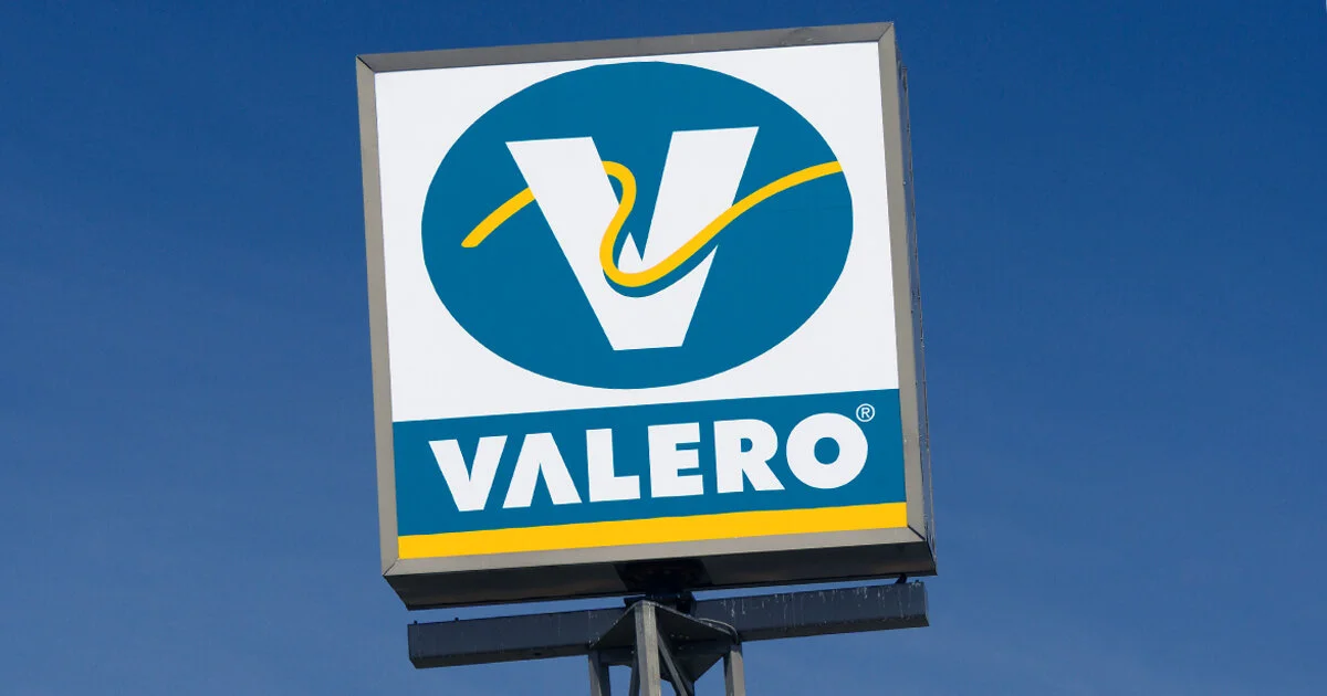 Valero Aligns Executive Compensation With Climate Targets