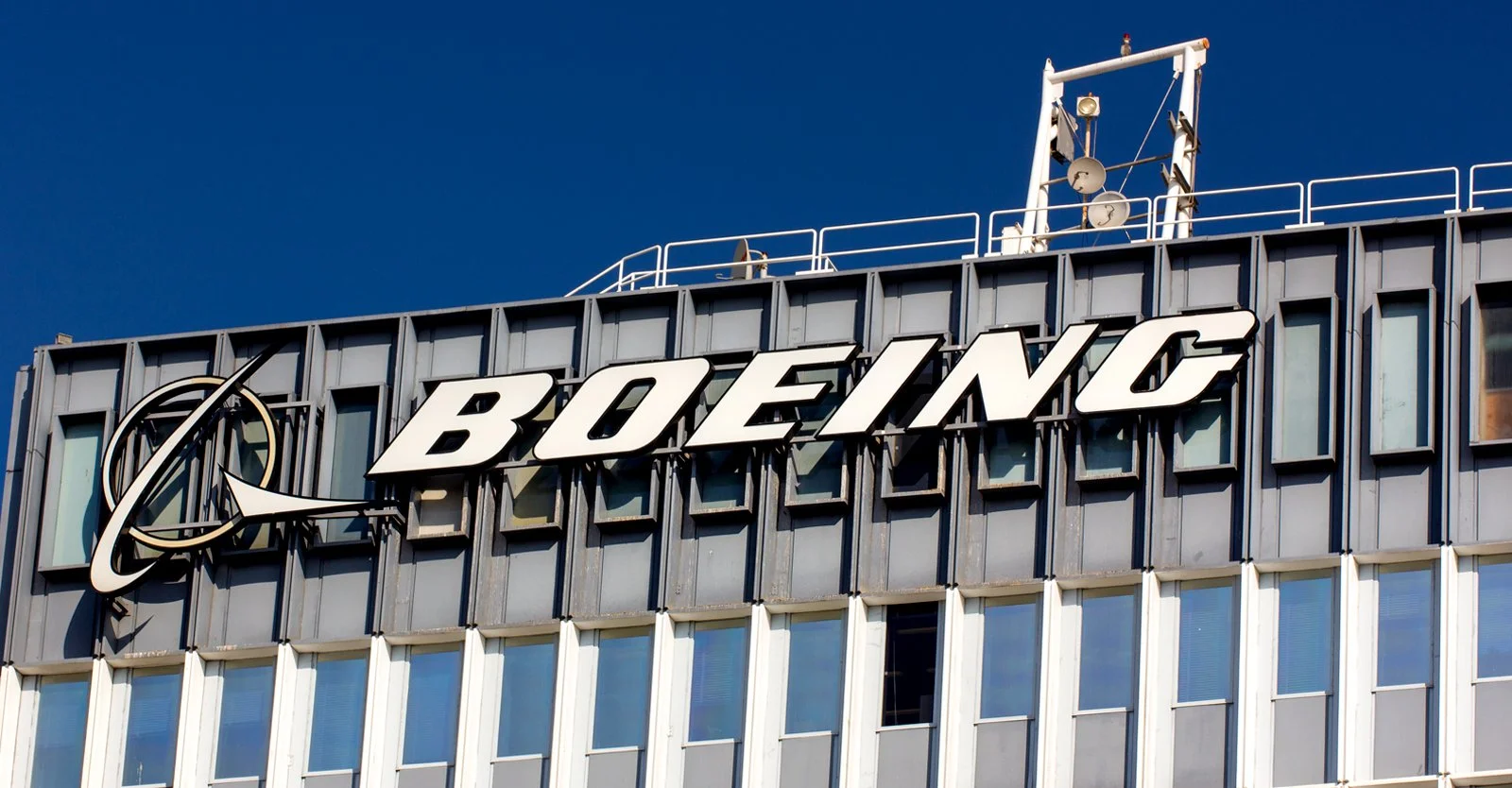 91% of Boeing Shareholders Support Net-Zero Climate Report