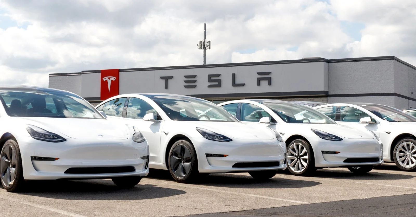 Majority of Independent Shareholders Call on Tesla to Address Growing Water Risks